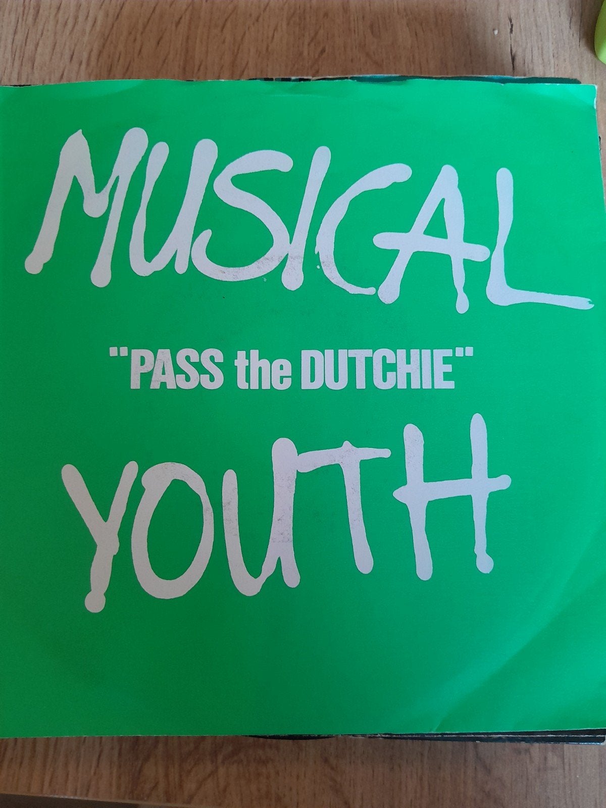 Musical youth 7inch pass the dutchie, Ophalen of Verzenden, Zo goed als nieuw, Pop