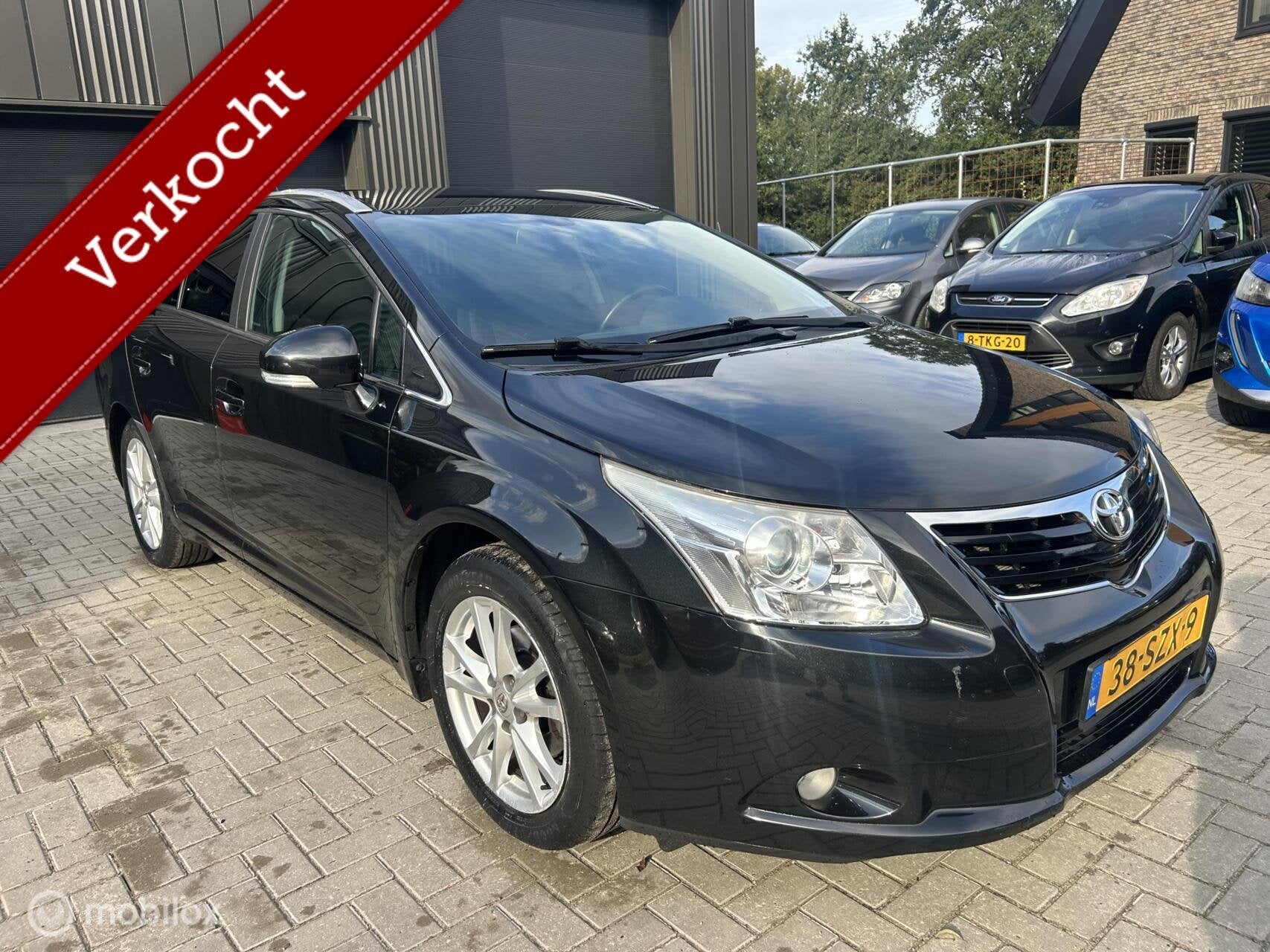 Toyota Avensis 1.8 VVTi Business Limited Wagon, Auto's, Euro 5, 15 km/l, 4 cilinders, Zwart