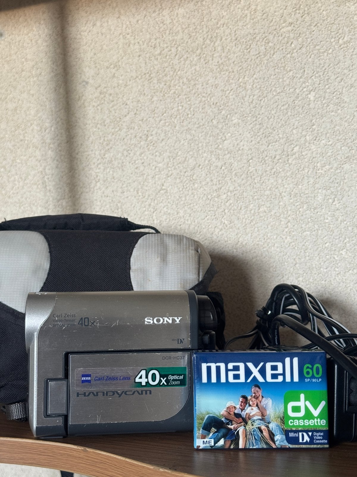 Sony DCR-HC37 Handycam - Mini DV Camcorder met nightshot, Ophalen, Mini dv, Gebruikt, 20x of meer