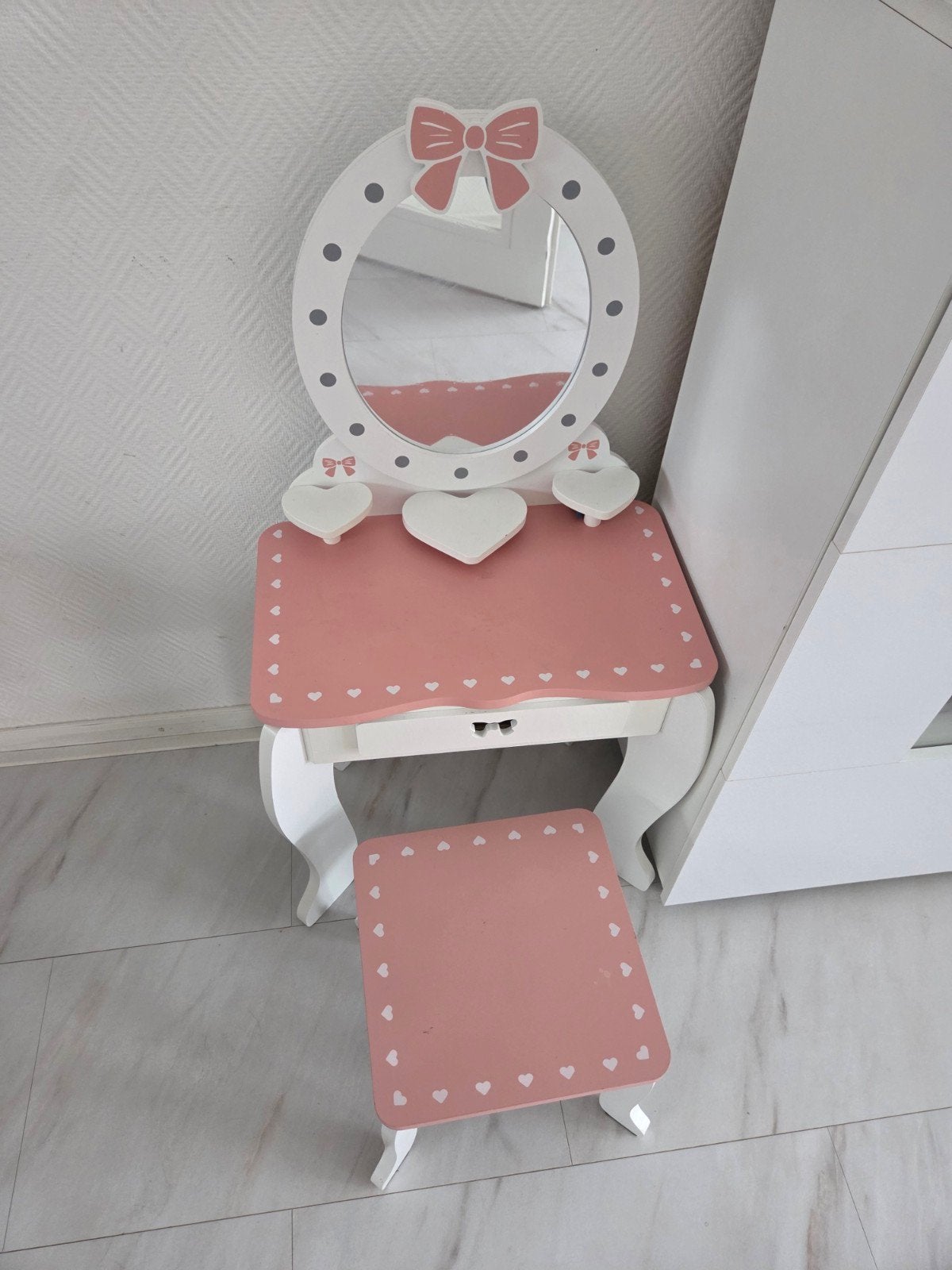 Lupilu Houten Kinder Make-up Tafel met Krukje, Ophalen, Gebruikt, Meubelstuk of Keukentje