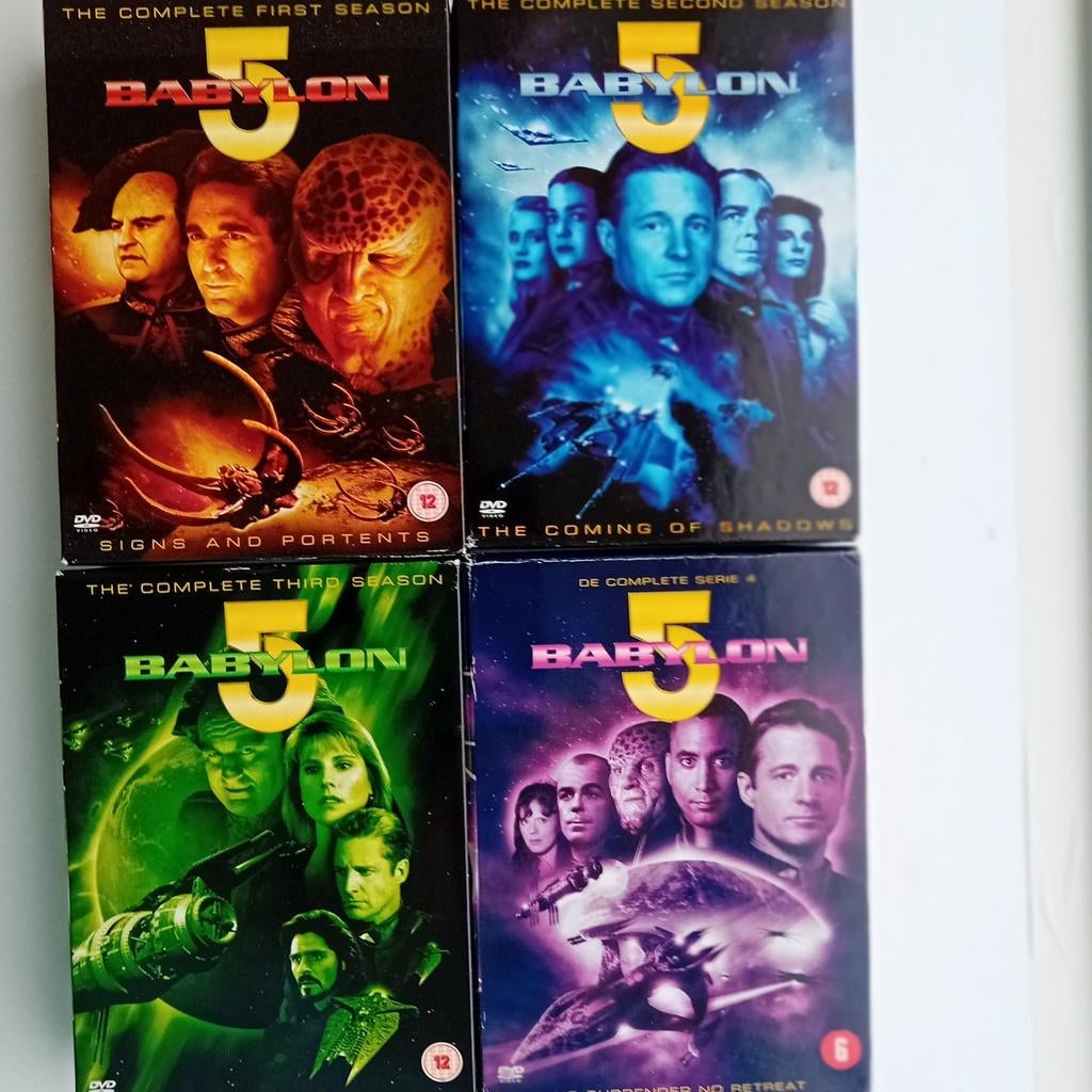 Babylon 5: Seizoen 1 t/m 4 (DVD Boxsets), Cd's en Dvd's, Dvd's | Tv en Series, Gebruikt, Boxset, Science Fiction en Fantasy, Ophalen of Verzenden