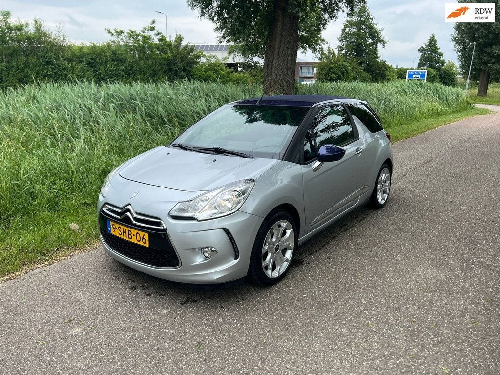 Citroen DS3 Cabrio 1.6 THP Sport Chic Airco Cruise Navi Lede, Voorwielaandrijving, Lichtsensor, Gebruikt, Cabriolet