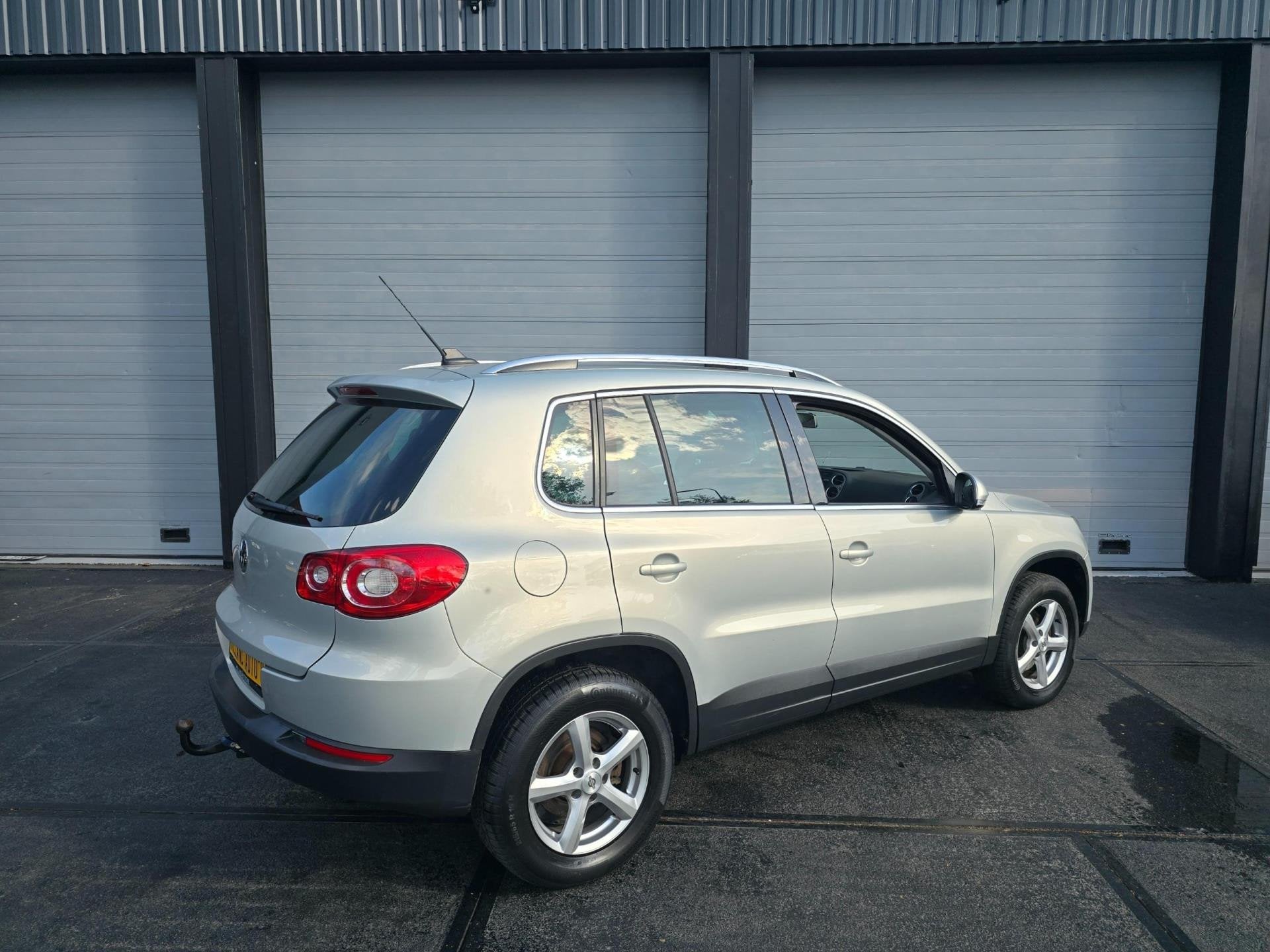 Volkswagen Tiguan 2.0 TSI 4Motion, Gebruikt, Zwart, 4 cilinders, 1984 cc