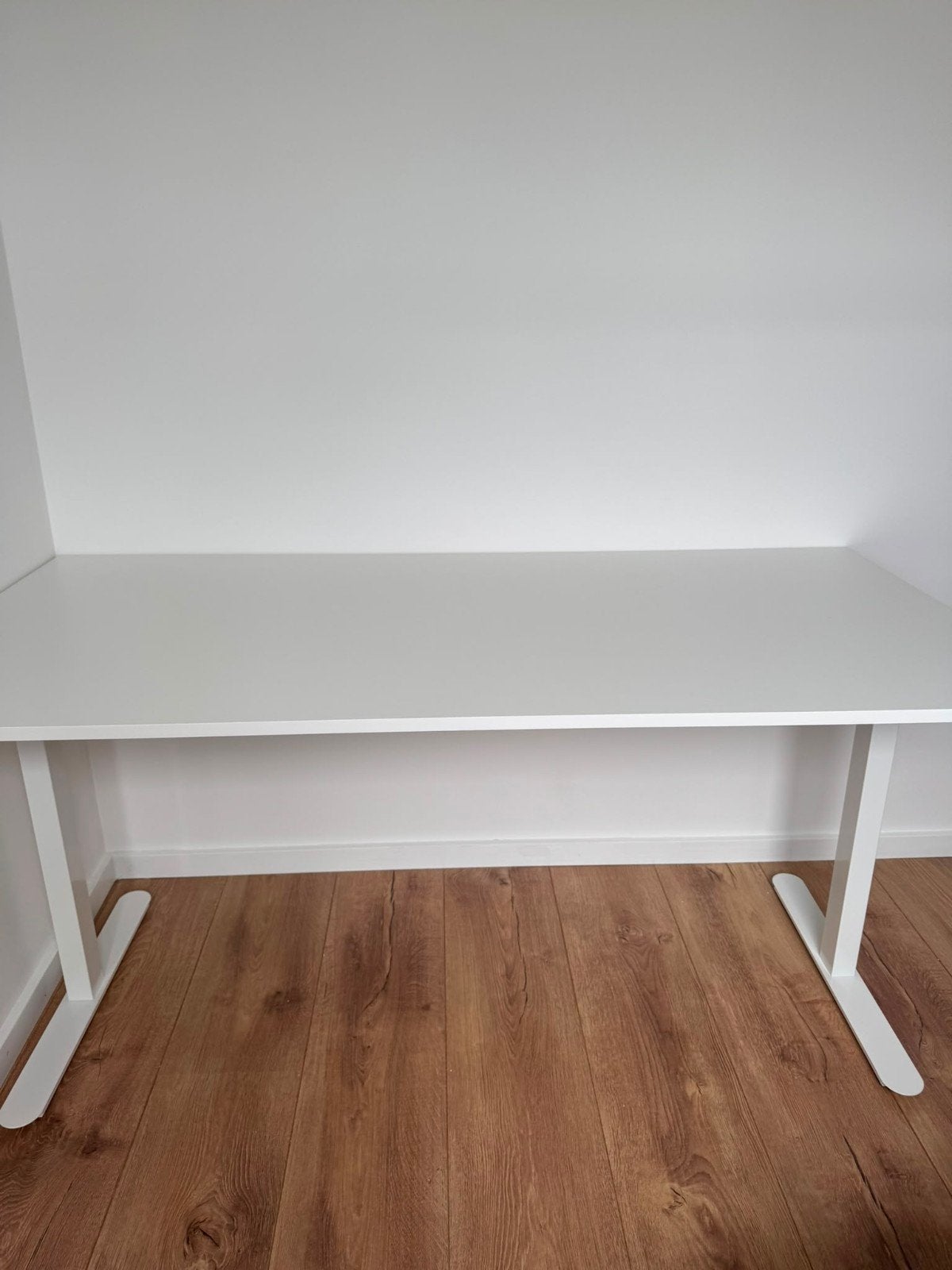 Bureau Jysk wit, Ophalen, 160 cm, Gebruikt, Jysk