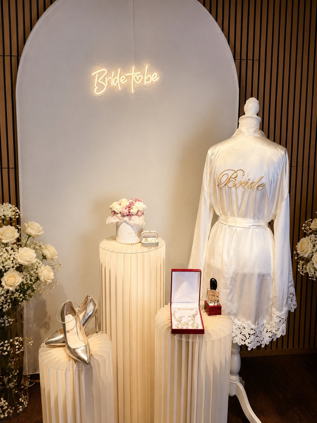 Elegante Bride-to-Be Decoratieset te Huur, Ophalen of Verzenden, Zo goed als nieuw, Overige typen