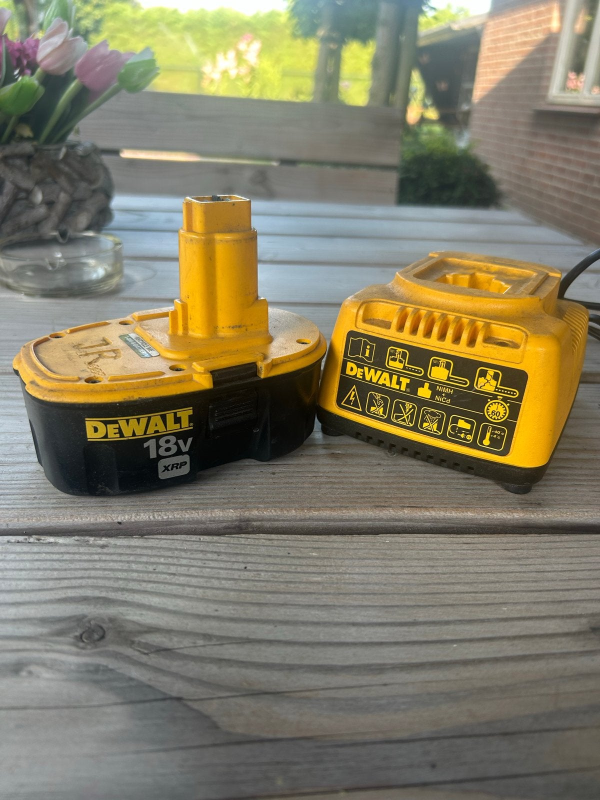 Dewalt 18V XRP Accu en Oplader Set, Ophalen, Gebruikt