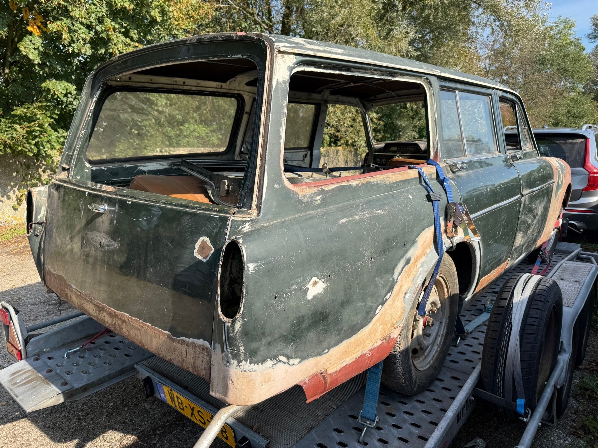 Volvo 220 amazon kombi Project auto met harde carrosserie, Auto's, Gebruikt, Origineel Nederlands, Handgeschakeld, 1800 cc
