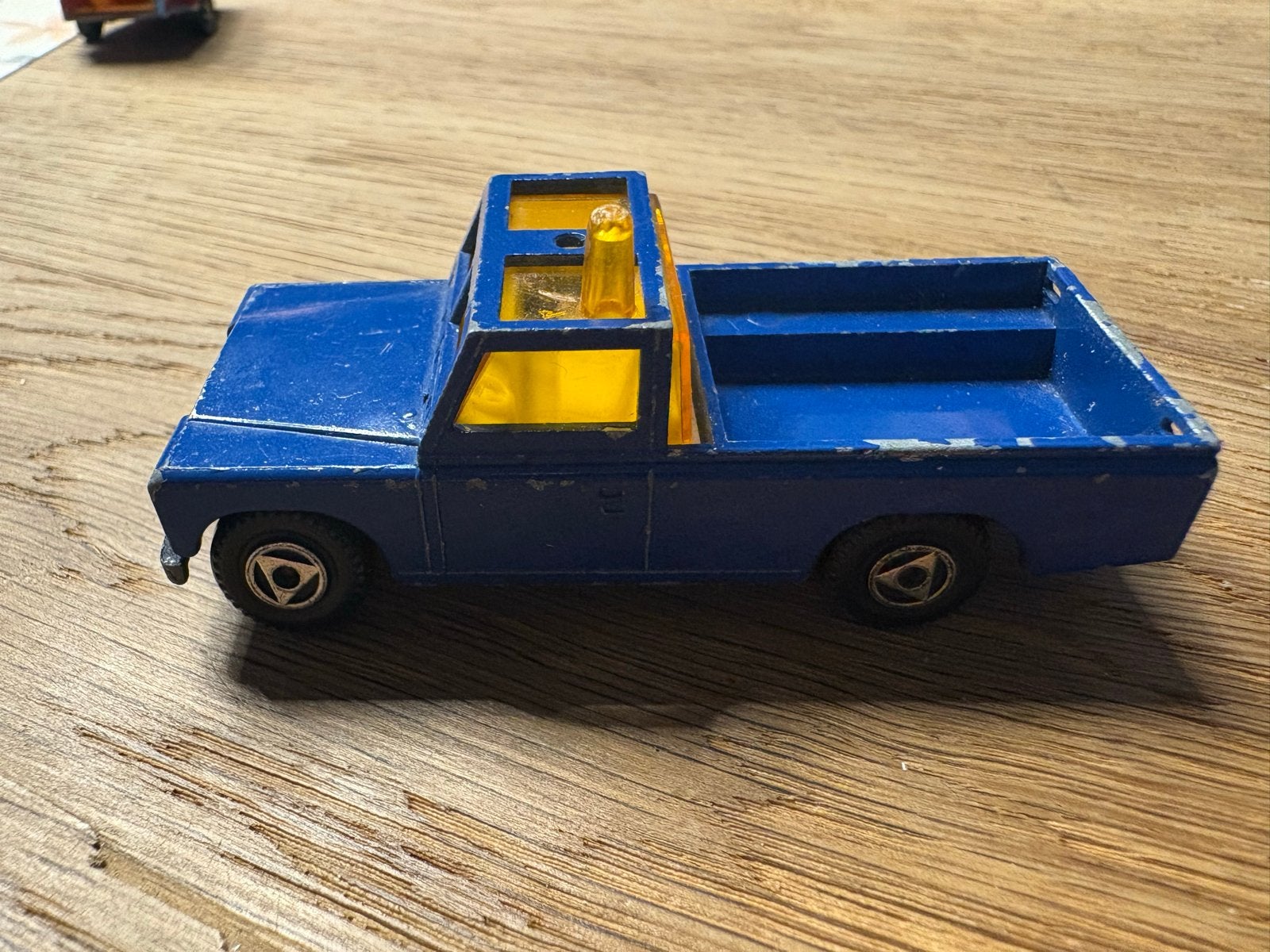 Vintage Siku Land Rover pick-up – blauw/geel – gebruikt, Ophalen of Verzenden, Gebruikt