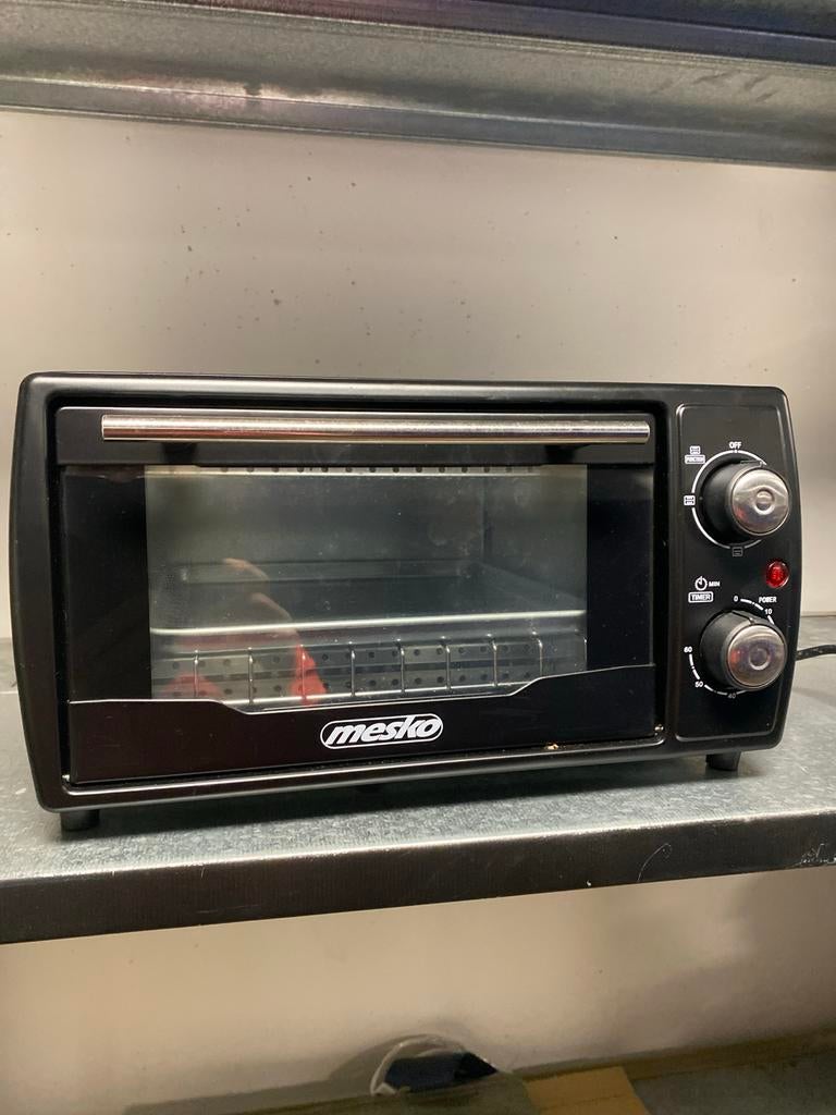 Mesko Mini Oven - Compacte en Handige Keukenhulp, Ophalen, Minder dan 45 cm, Minder dan 45 cm, Zo goed als nieuw
