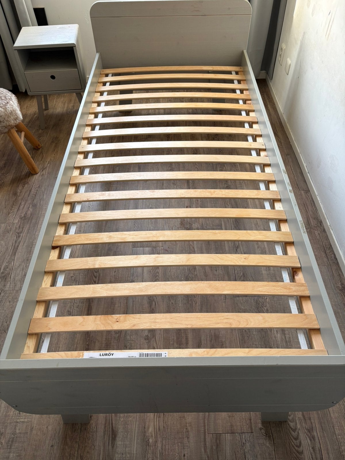 Bed 90x200 met lattenbodem, Ophalen, 90 cm, Eenpersoons, Zo goed als nieuw