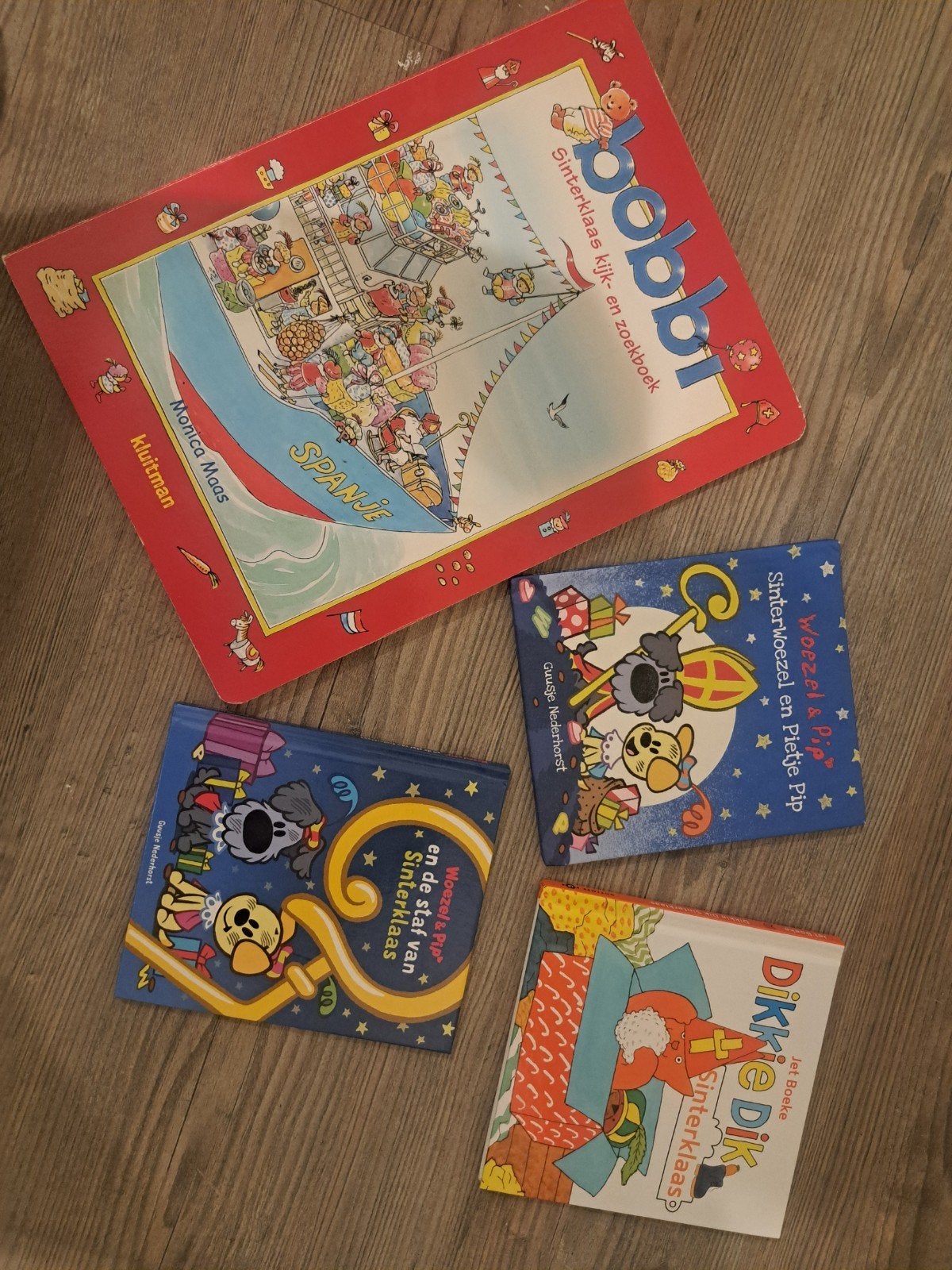 Sint en Kerst boeken (Bobbi, Woezel & Pip, Dikkie D, Ophalen of Verzenden, Gelezen, Monica Maas, Guusje Woesthoff, Jet Boeke, Fictie algemeen