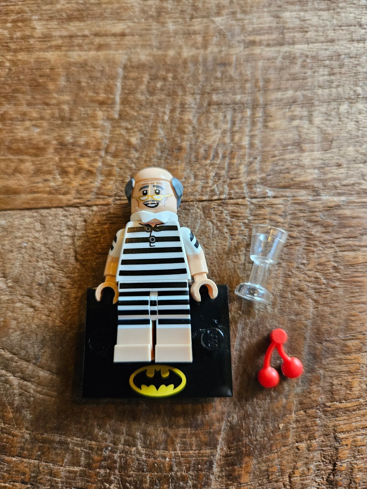 LEGO Minifiguur Alfred Pennyworth (Vakantie) 71020-10, Verzenden, Zo goed als nieuw