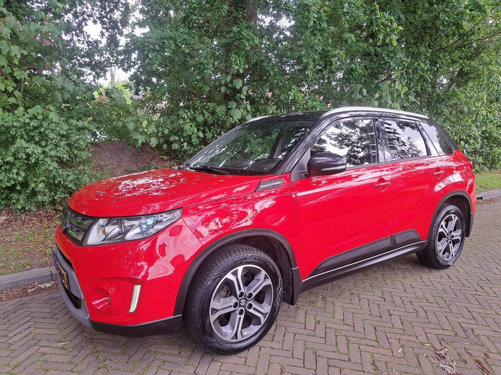 Suzuki Vitara 1.6 VVT 120pk 2WD 2015 Rood, Auto's, Suzuki, Bedrijf, Vitara, ABS, Achteruitrijcamera, Airbags, Airconditioning