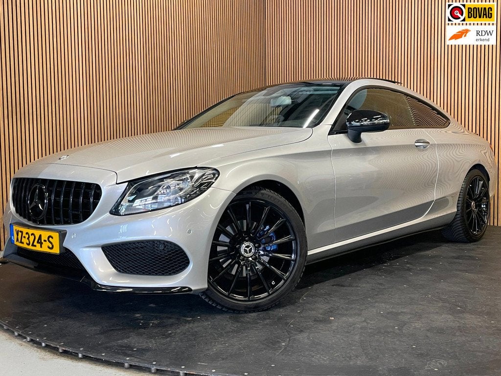 Mercedes-Benz C-klasse Coupé 200 Prestige|AUTOMAAT|AMG|PANO, Auto's, Automaat, Achterwielaandrijving, 4 cilinders, 4 stoelen