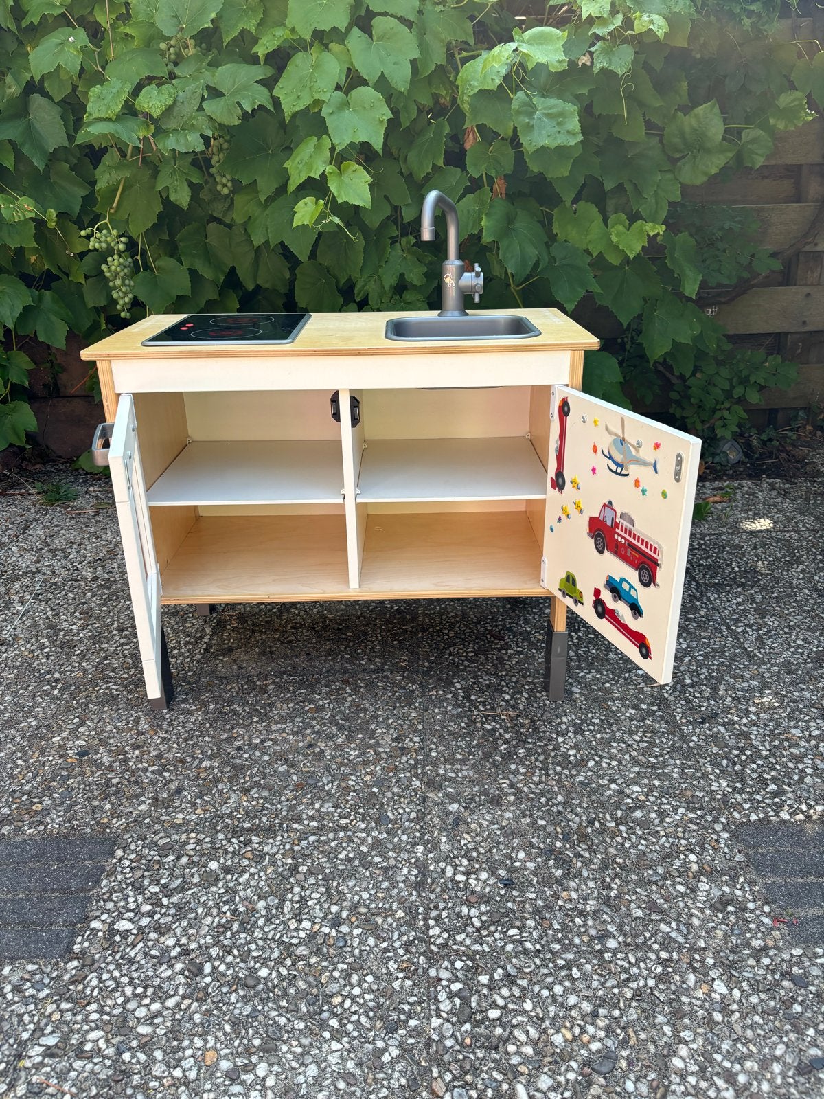 Gratis ophalen: Houten speelkeuken met kraan en kookplaat, Ophalen, Gebruikt, Hout, Speelkeuken