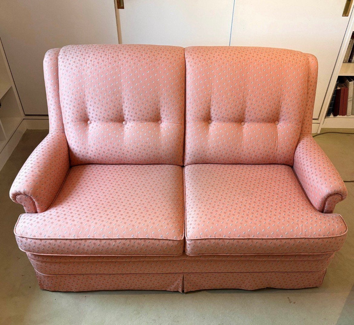 Roze bank vintage tweezits als nieuw boudoir grandmillenial, Ophalen