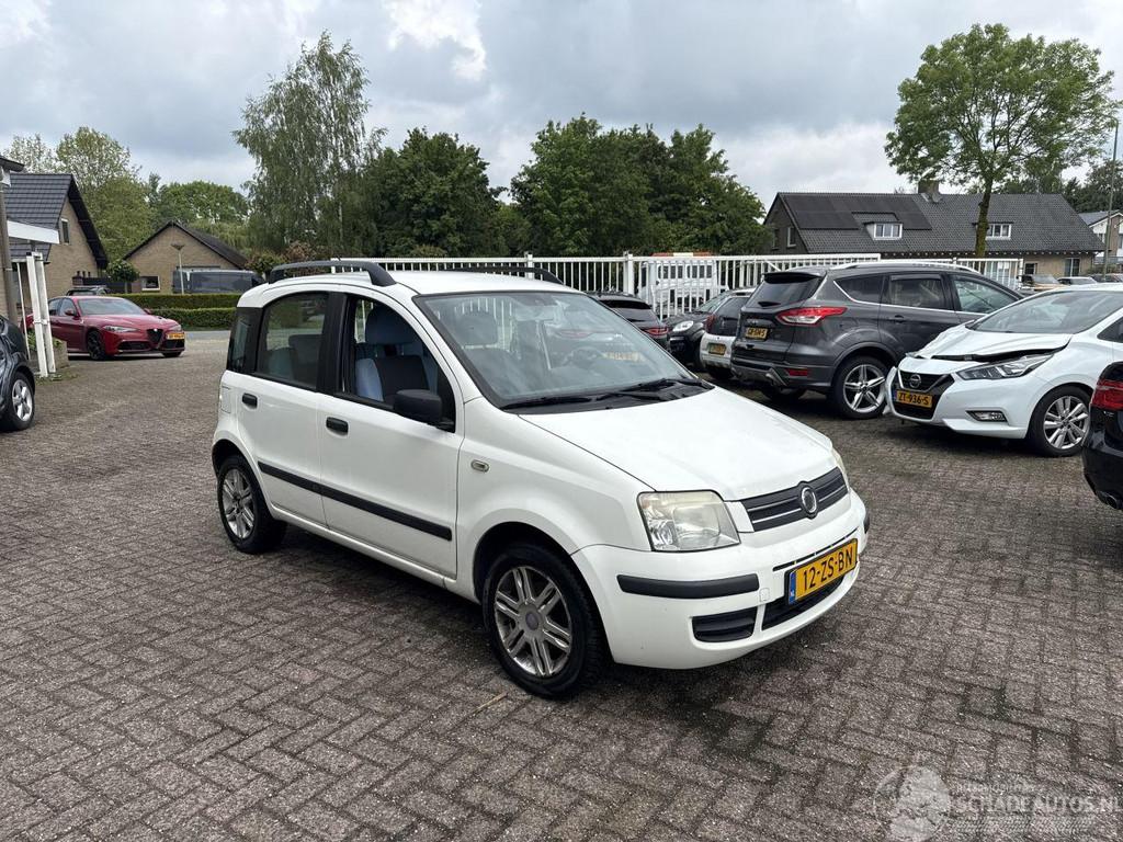 Fiat Panda 1.2 Emotion (bj 2008), Auto diversen, Schadeauto's, Fiat, Handgeschakeld, Benzine, Hatchback, Wit