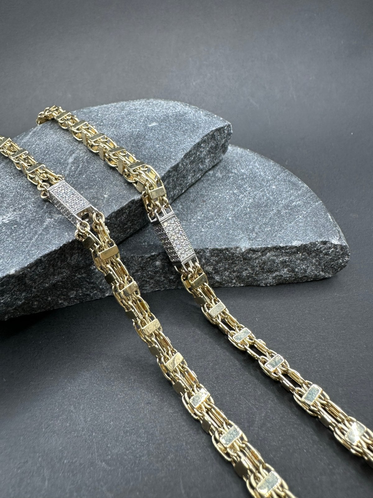 14k Gouden Iced Magnum Ketting - Uniek Design, Sieraden, Tassen en Uiterlijk, Kettingen, Ophalen of Verzenden, Nieuw, Goud, Met kristal