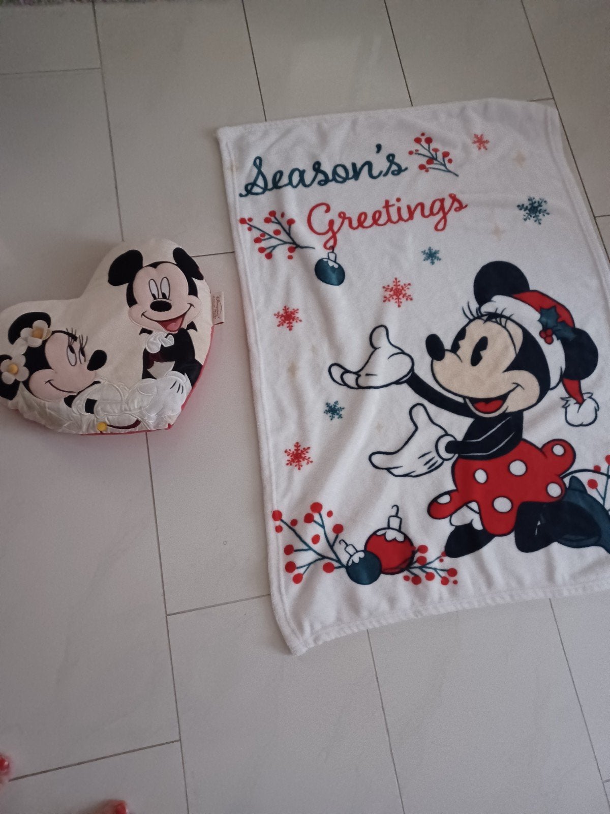 Disney babydeken kerst + trouwkussentje 7,50€, Verzamelen, Ophalen of Verzenden, Mickey Mouse, Nieuw, Beeldje of Figuurtje