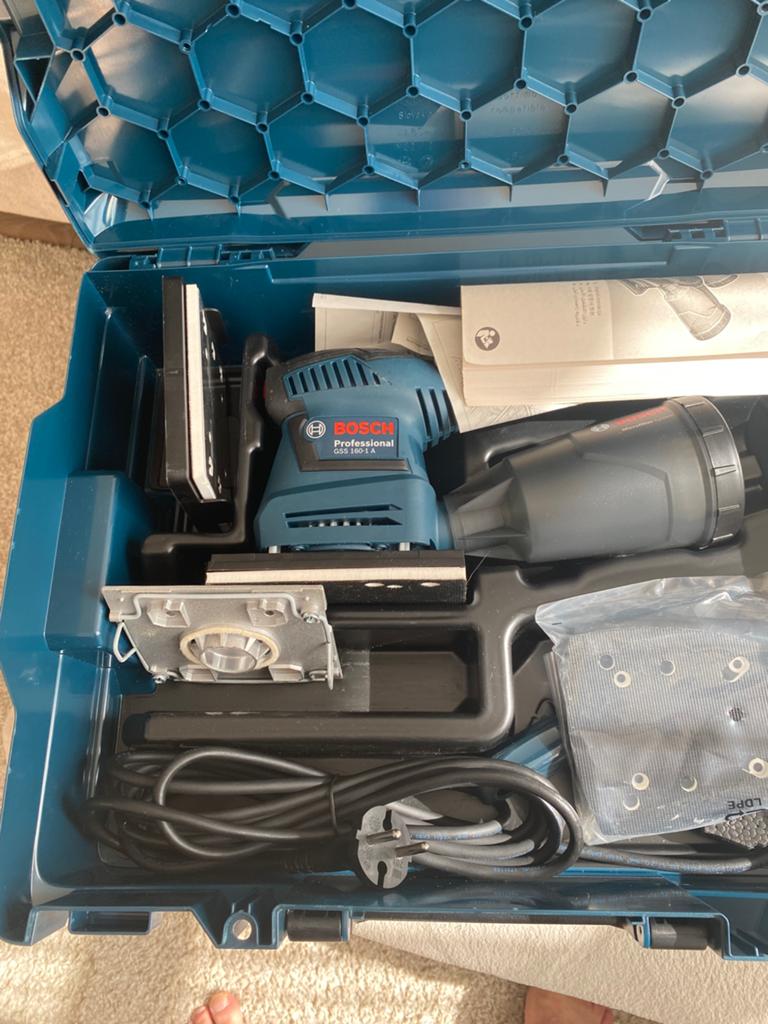 Bosch schuurmachine, Ophalen of Verzenden, Zo goed als nieuw, Minder dan 600 watt, Vlakschuurmachine