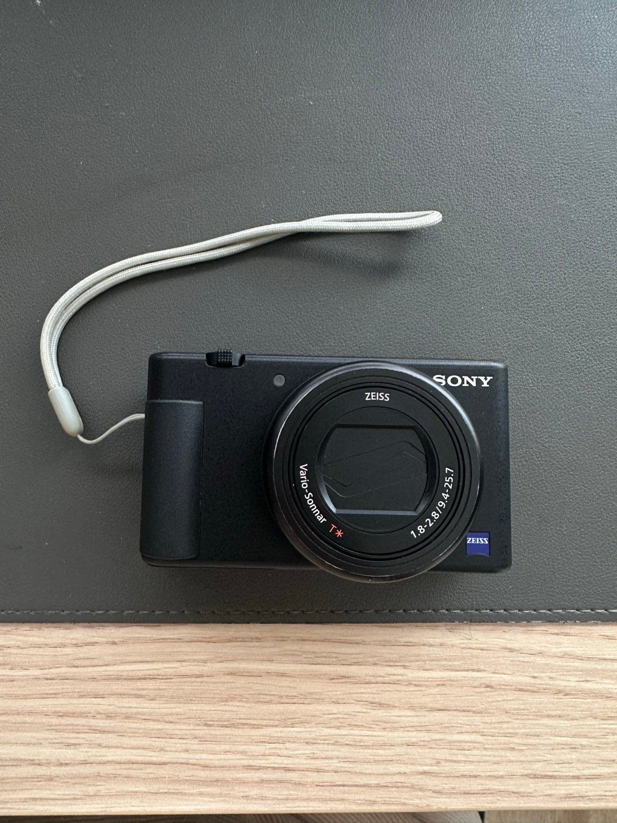 Sony ZV-1 camera met accesoires, Ophalen, Oplader, Beeldstabilisatie, Zo goed als nieuw