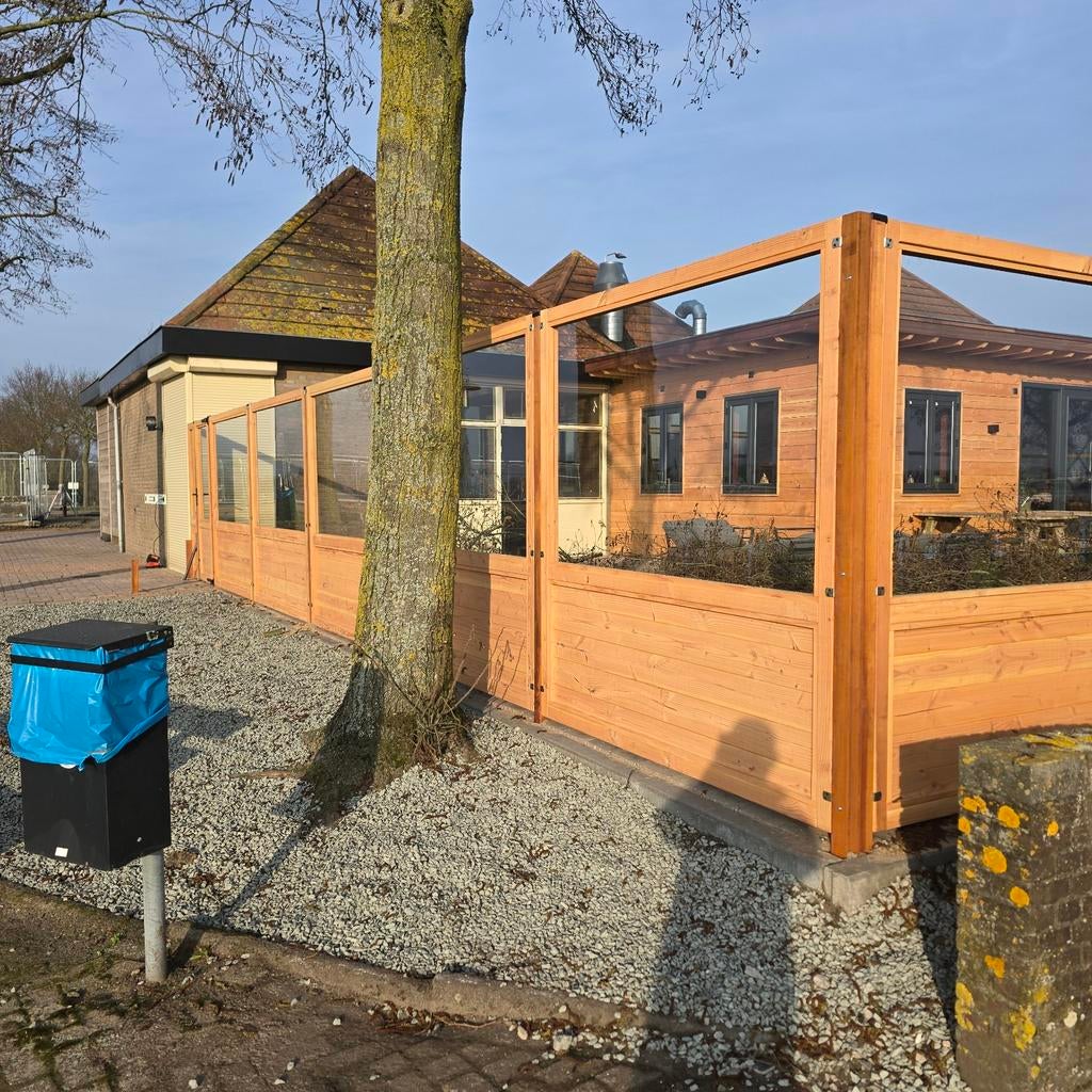 Terrasschermen op maat van Douglas hout met veiligheidsglas, Ophalen of Verzenden