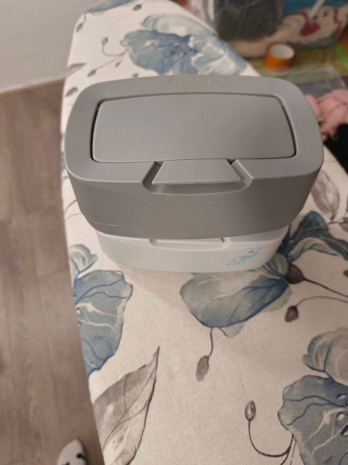 billendoekjes dispenser 2x, Gebruikt, Overige typen, Ophalen of Verzenden, Bébé-jou