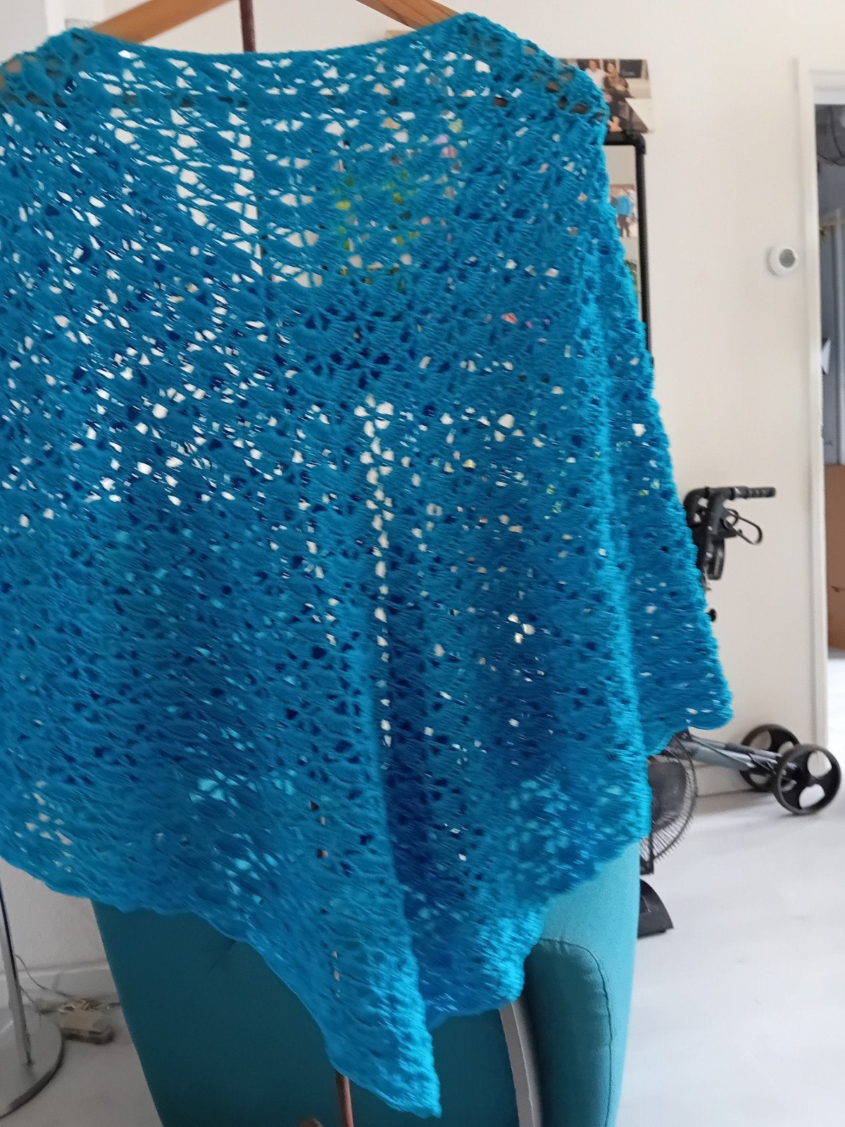 Super mooie glans turquoise katoenen omslagdoek, Kleding | Dames, Mutsen, Sjaals en Handschoenen, Ophalen of Verzenden, Nieuw