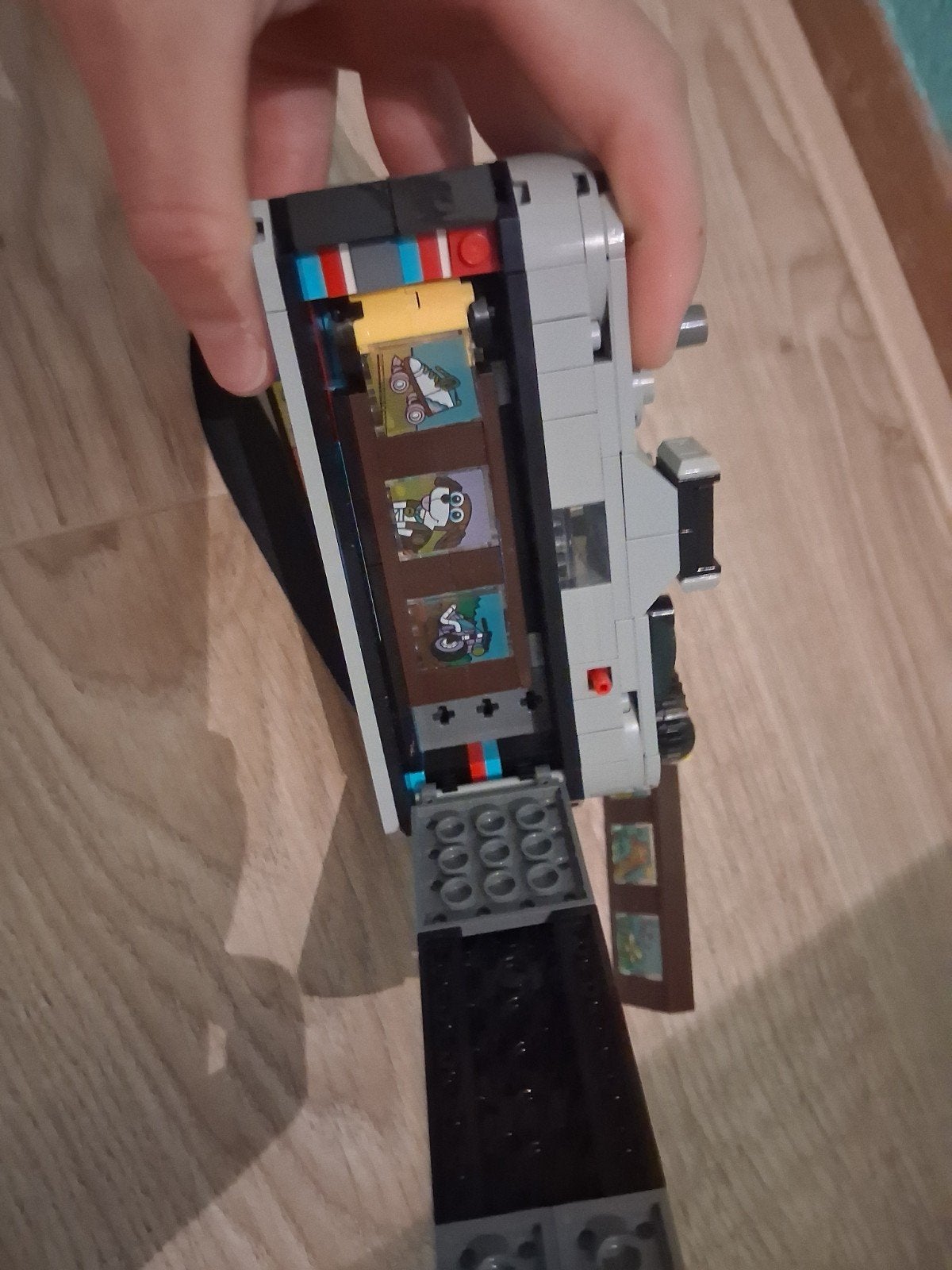 Foto 2 van LEGO Camera met filmrolletjes - Uniek bouwpakket