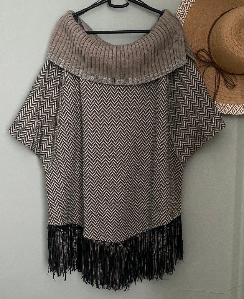 Stijlvol gebreide poncho van AIRFIELD (+wol)..mt:40, Maat 38/40 (M), B, Bruin, Verzenden