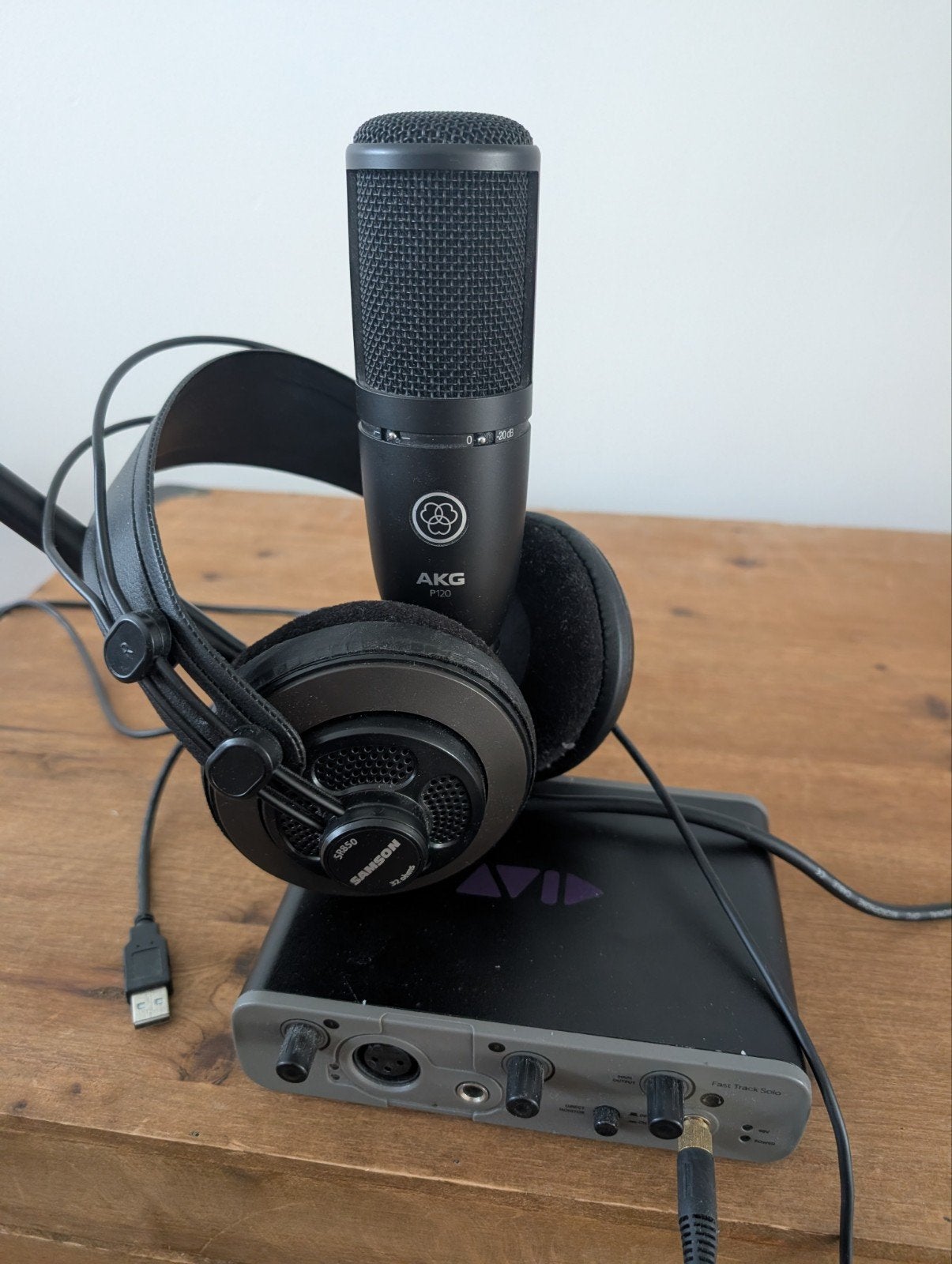AKG P220 Studioset, Ophalen of Verzenden, Zo goed als nieuw, Studiomicrofoon