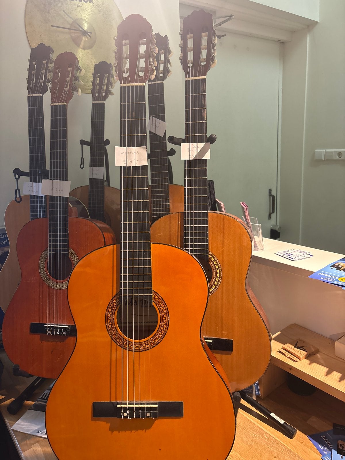 Diverse Spaanse gitaren - Akoestisch met nylon snaren, Muziek en Instrumenten, Ophalen, Gebruikt, Klassieke of Spaanse gitaar