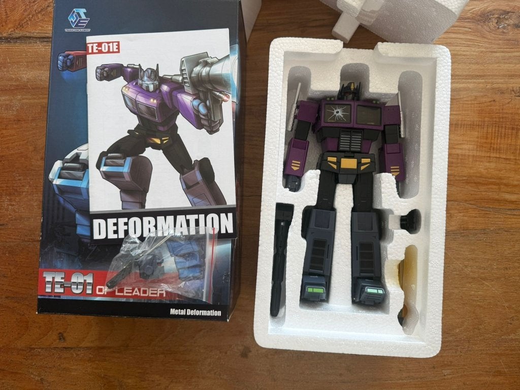 Transform Element TE-01E Shattered Glass Optimus Prime, Verzamelen, Overige generaties, Ophalen of Verzenden, Nieuw, Autobots