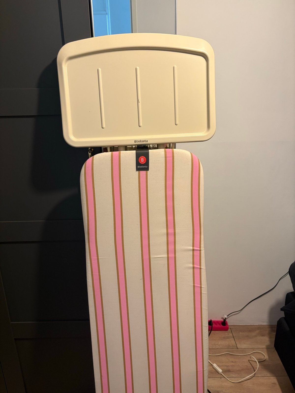 Tefal Puregliss Strijkijzer met Brabantia Strijkplank, Ophalen, Zo goed als nieuw, Strijkijzer met snoer