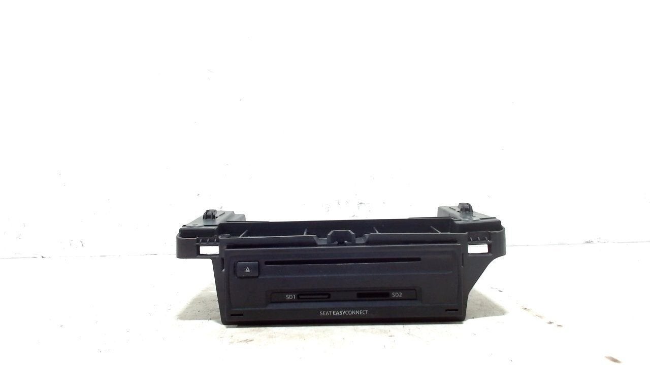 Computer navigatie Seat Leon, Auto-onderdelen, Onderdelen@venauto.nl, Van der Ven Autorecycling B.V., Gebruikt, Ettenseweg 76, 4706 PB Roosendaal, The Netherlands