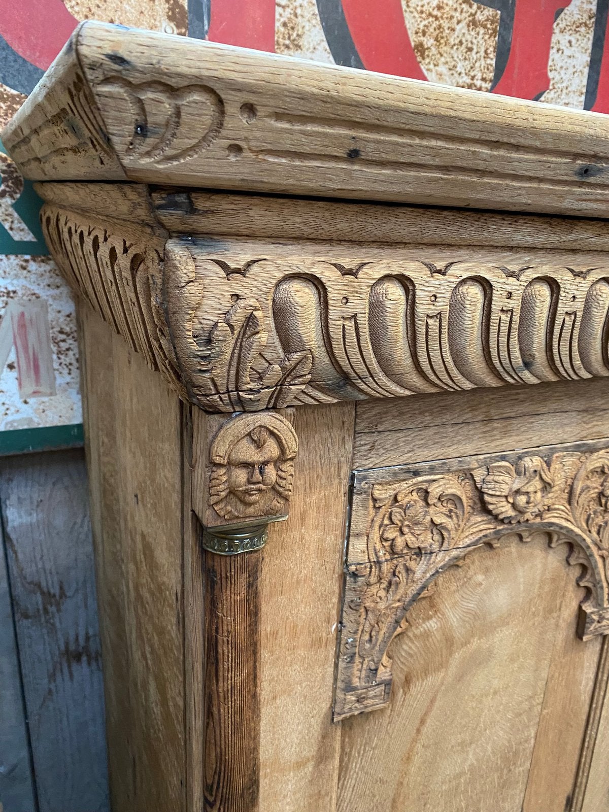 Sierlijke Frans eiken kast opzetkast dressoir, Ophalen