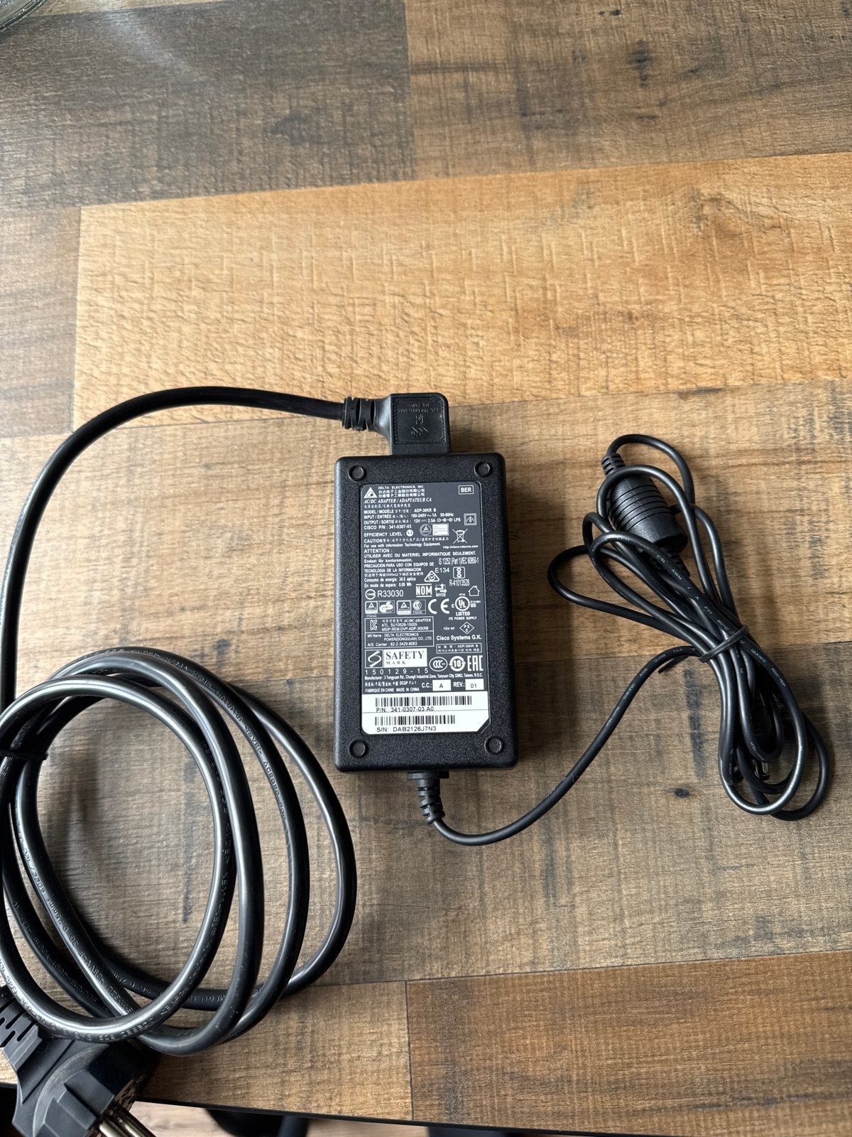 Delta Electronics AC/DC adapter ADP-30KR B - Zo goed als nie, Ophalen of Verzenden, Zo goed als nieuw