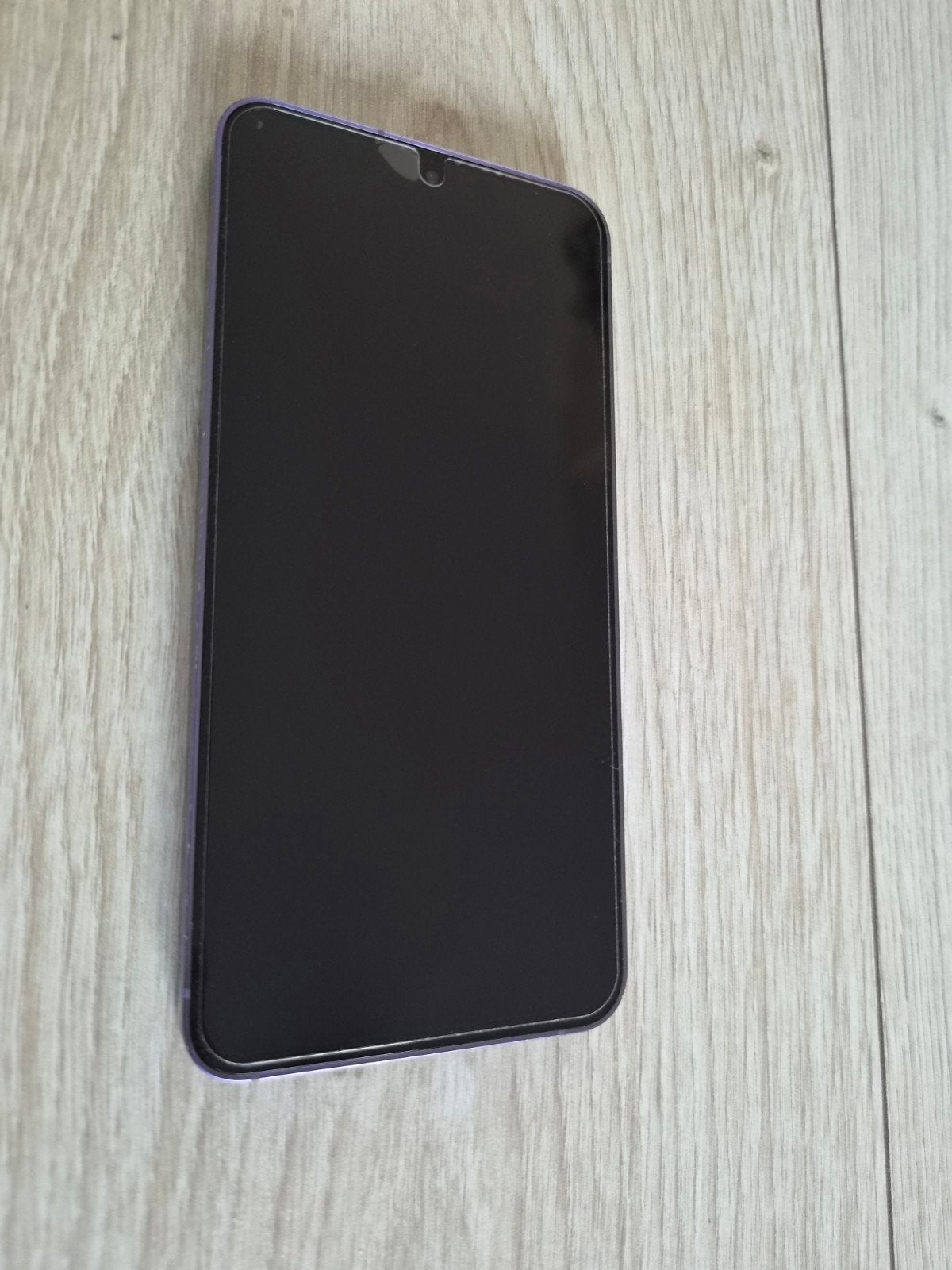 Foto 2 van Samsung S24 256GB paars - Zo goed als nieuw