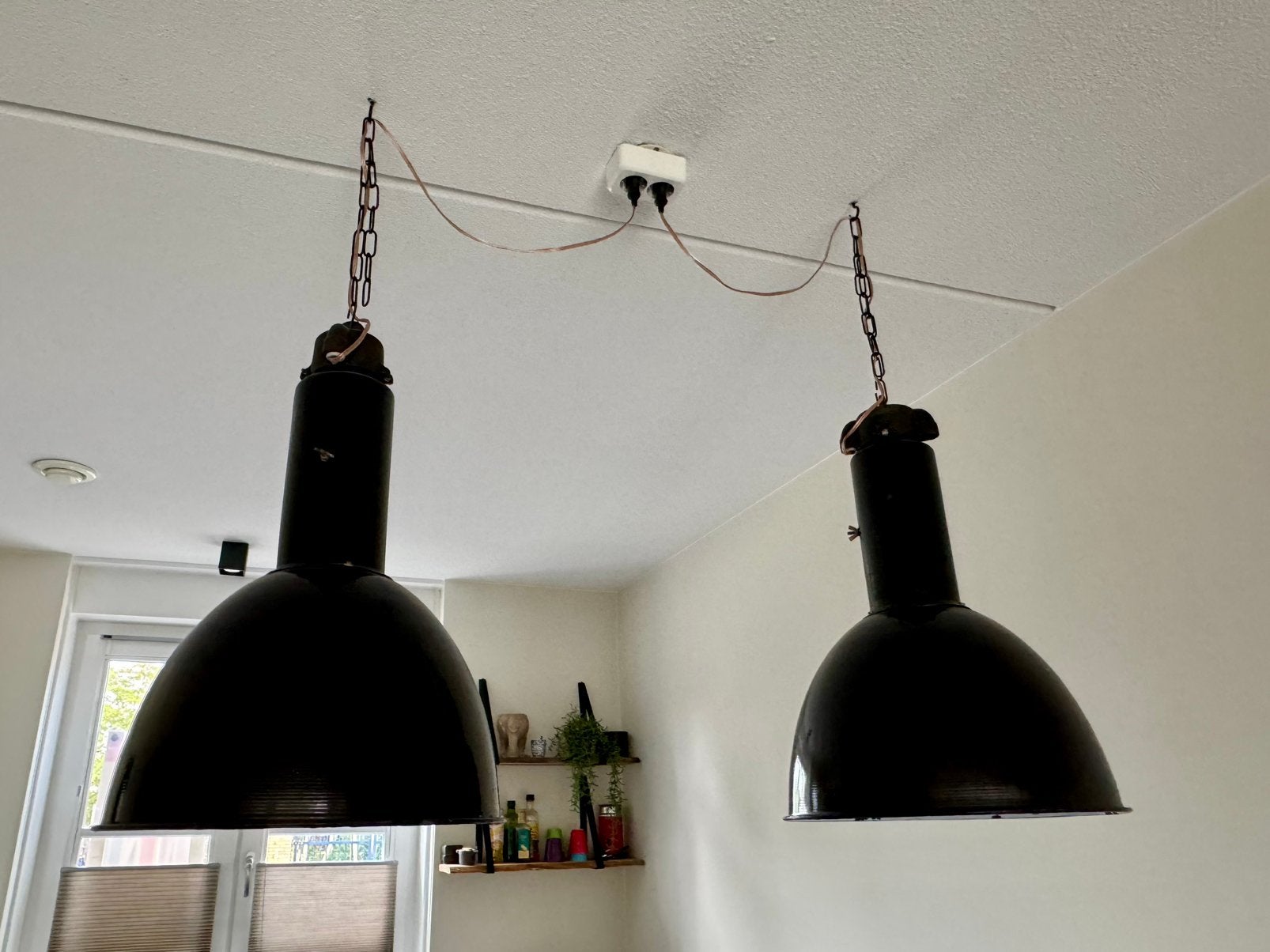 Antieke industriële hanglampen