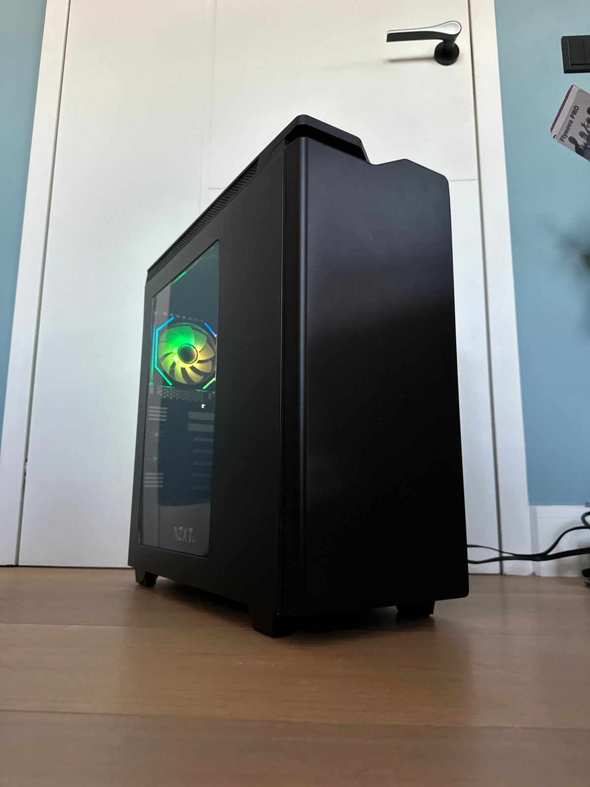 Nzxt h440 Atx case, Ophalen, Zo goed als nieuw