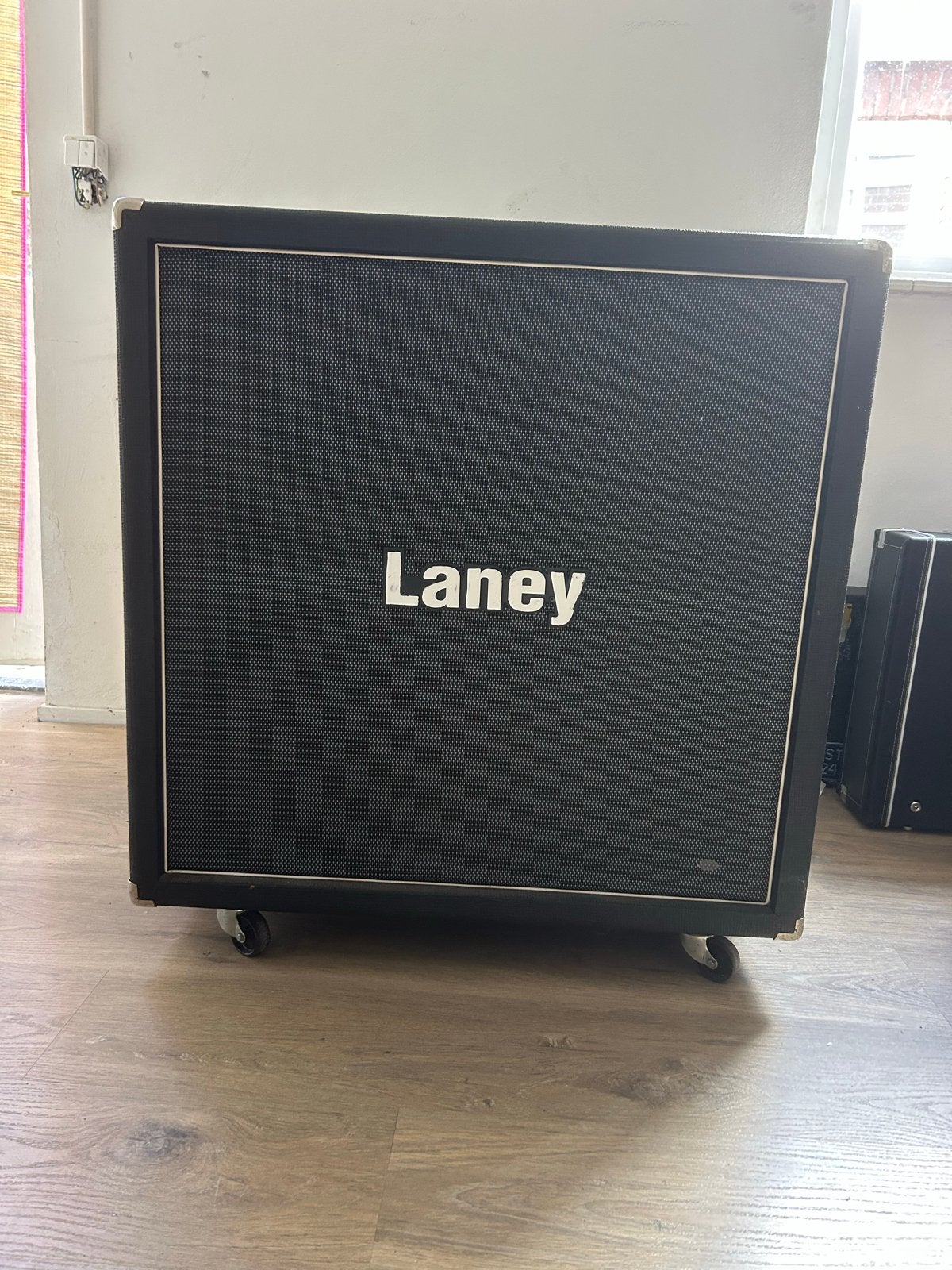Laney 412 Gitaar Speakerkast - 300W Mono / 150W Stereo, Ophalen, Gebruikt, Gitaar, 100 watt of meer