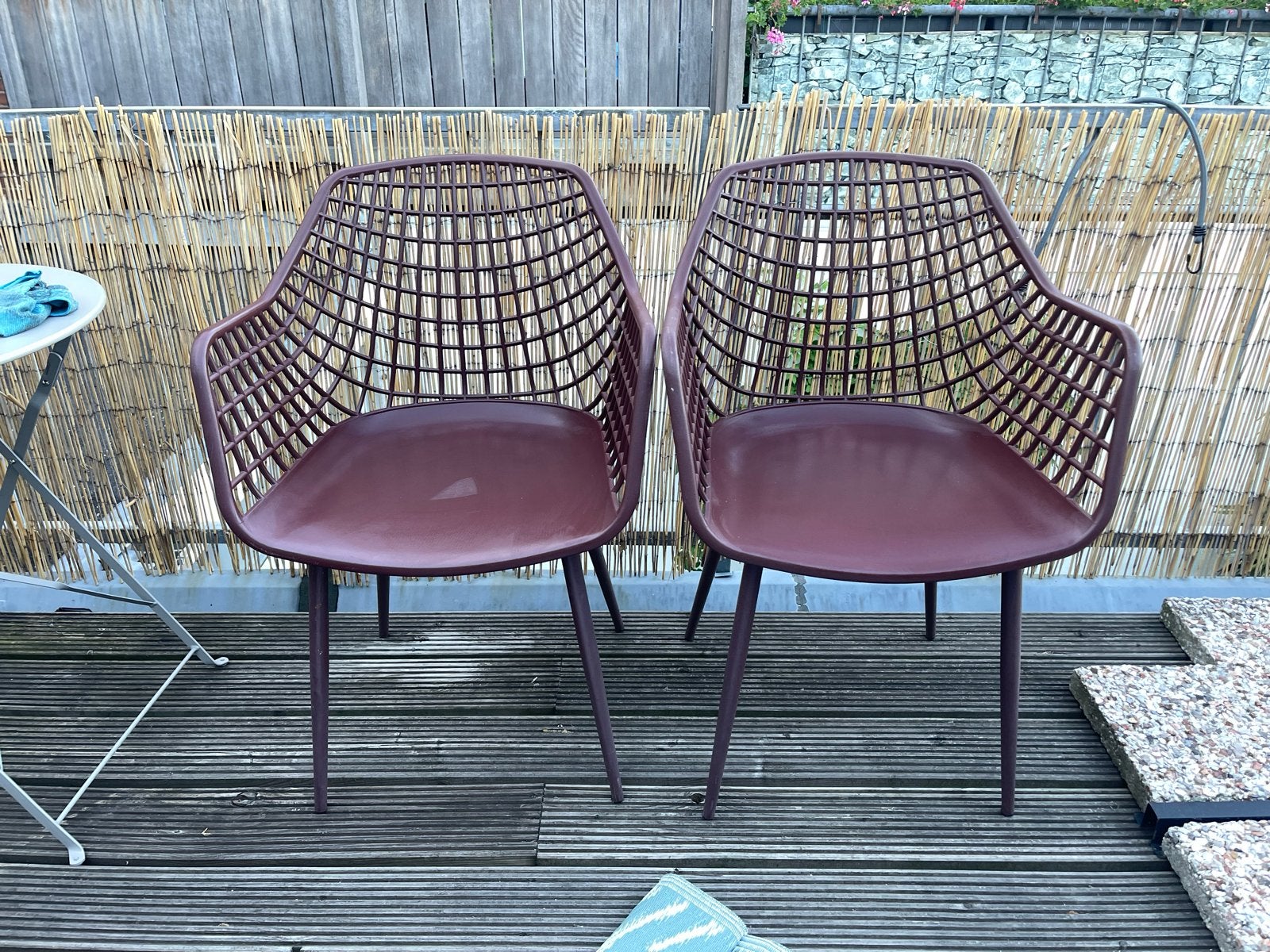 4 Kwantum kuipstoelen: 2x bordeauxrood, 2x zwart, Ophalen, Kunststof, Gebruikt, Overige kleuren