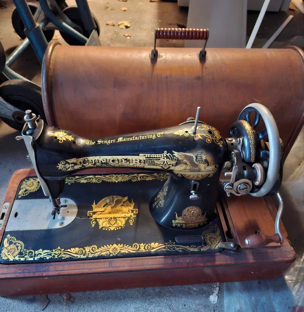 Singer naaimachine model 15, Antiek en Kunst, Antiek | Naaimachines, Ophalen