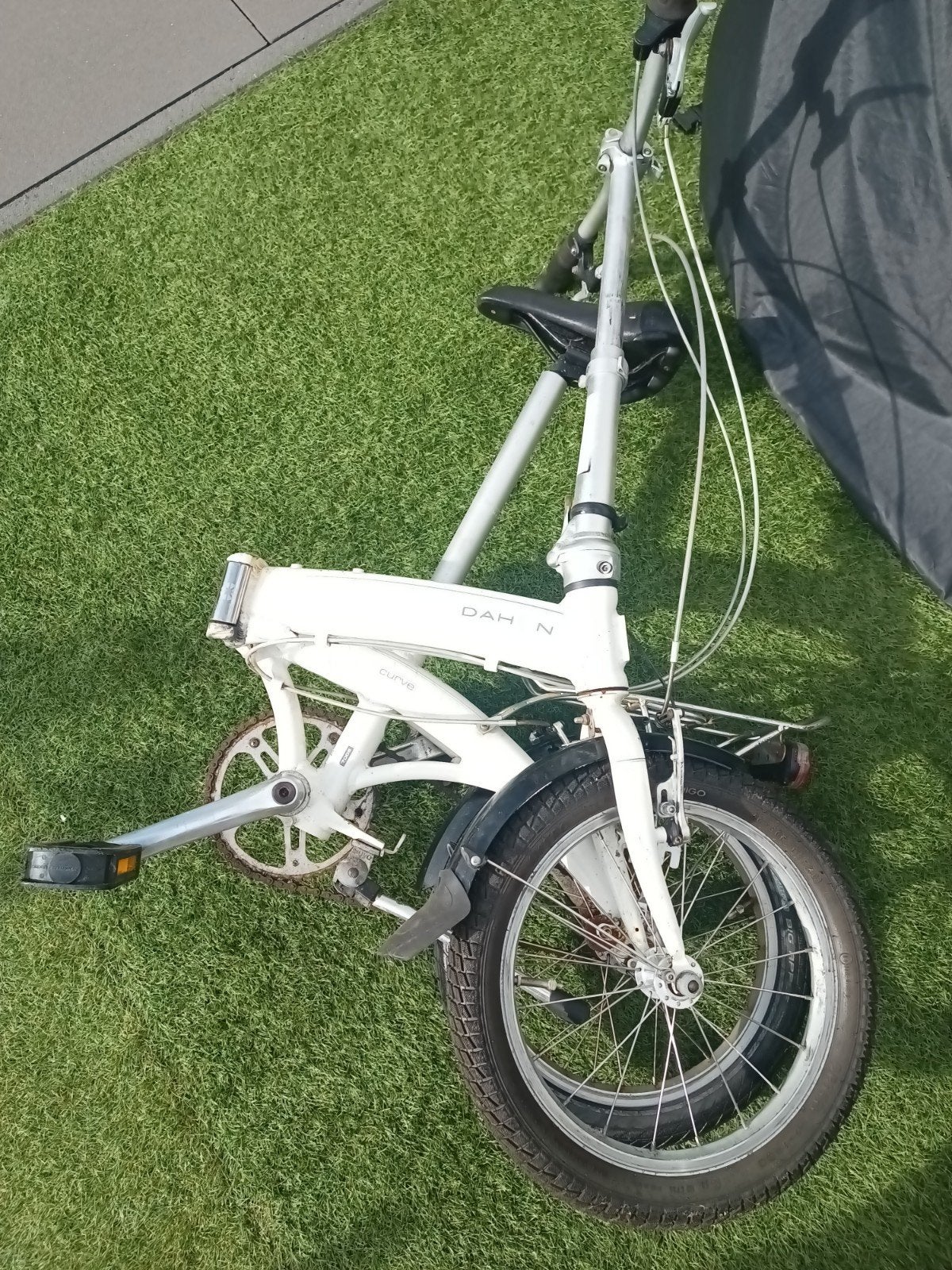 Dahon Curve vouwfiets - heeft wat werk nodig, Fietsen en Brommers, Fietsen | Vouwfietsen, Gebruikt, Velgrem, 16 tot 18 inch, Versnellingen