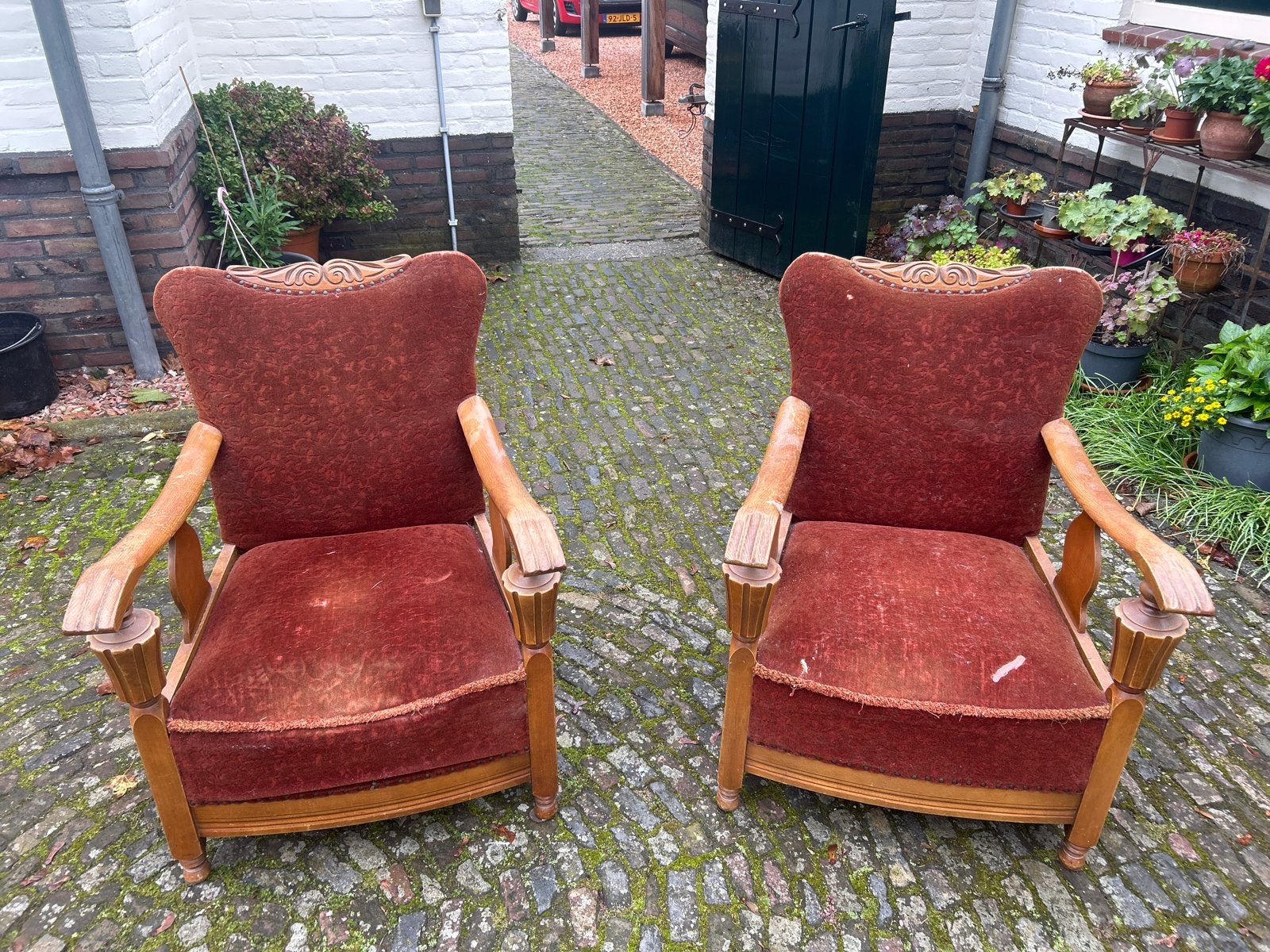 Set van 2 antieke fauteuils met houten armleuningen, Ophalen