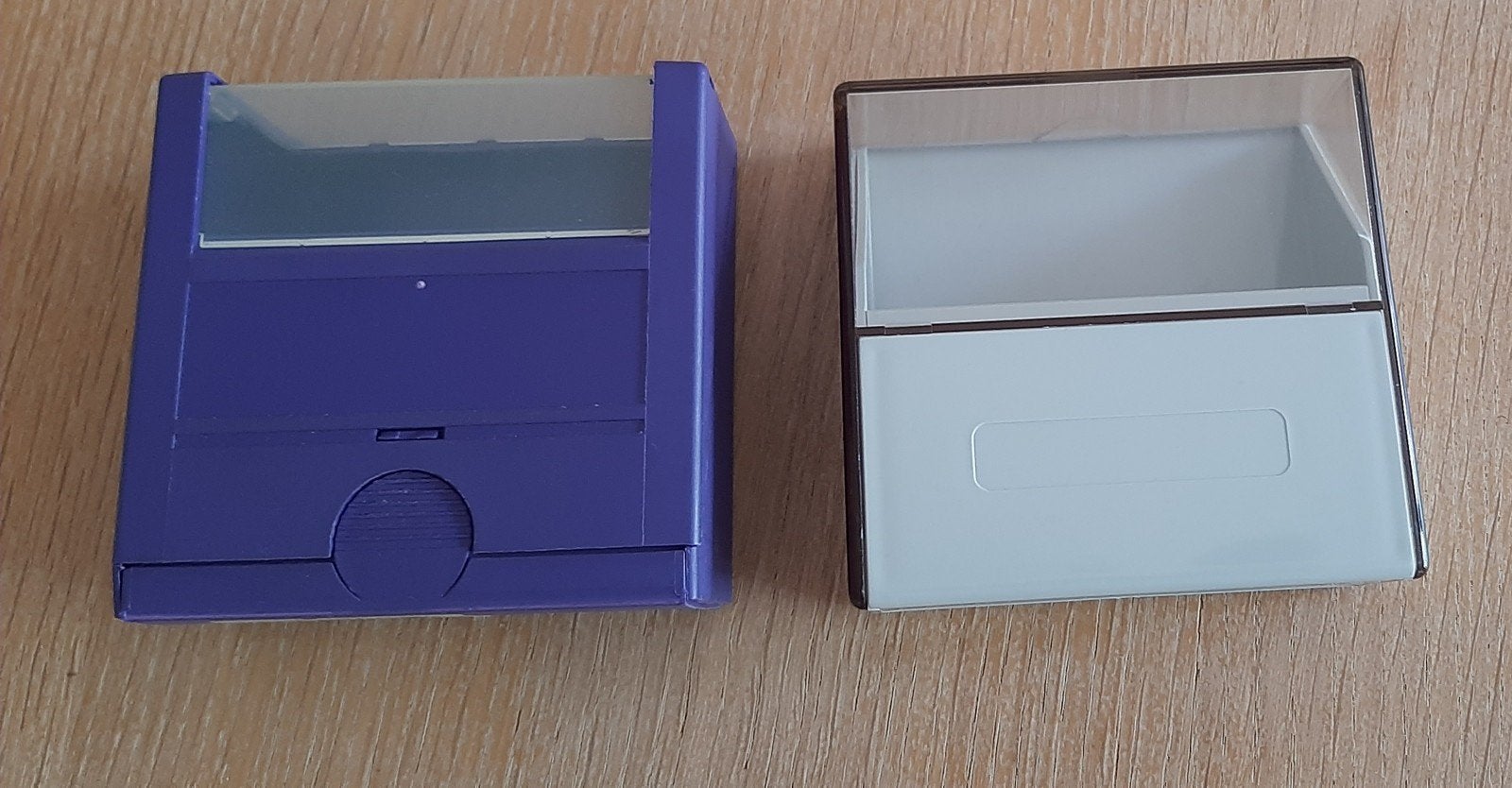 2 Floppy disk houder, Ophalen of Verzenden, Gebruikt, Overige typen