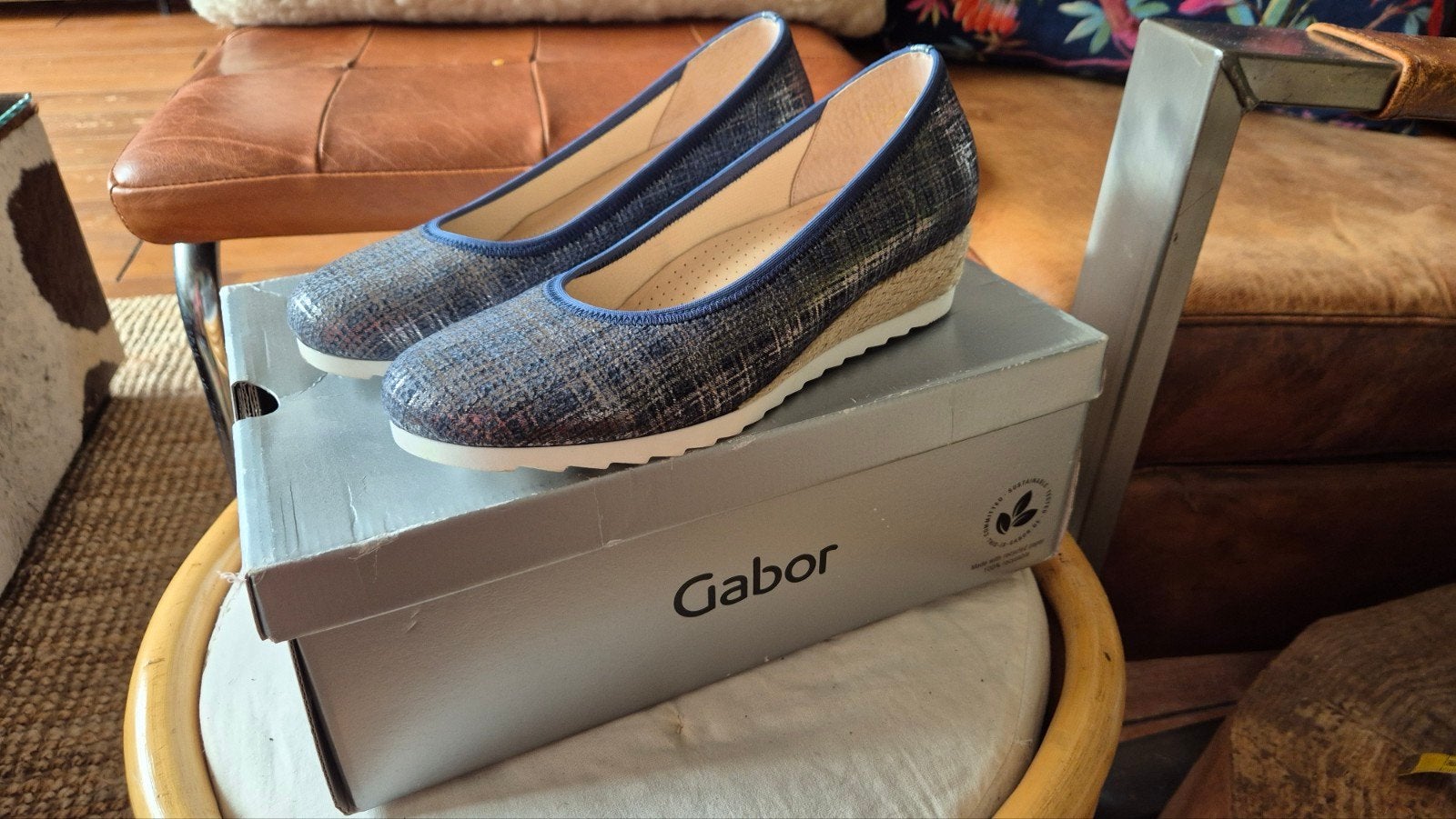 Gabor sleehak schoenen blauw met metalic mt 37 G, Kleding | Dames, Schoenen, Schoenen met lage hakken, Blauw, Gabor, Ophalen of Verzenden