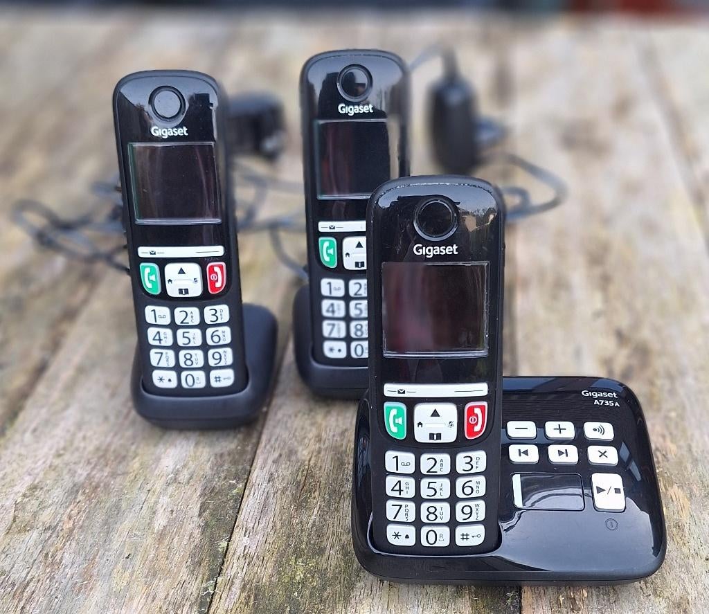 Draadloze telefoon (3 stuks) met antwoordapparaat, Ophalen of Verzenden, Zo goed als nieuw, 3 handsets