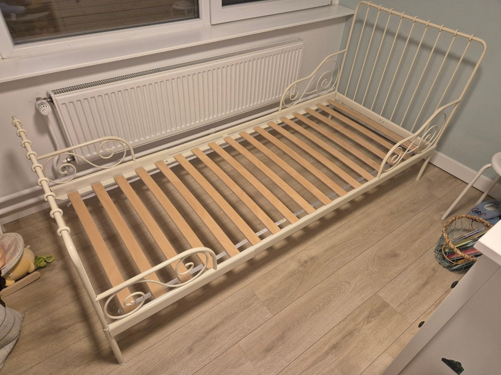 Ikea meegroei bed Minnen, Ophalen, 70 tot 85 cm, Zo goed als nieuw, Lattenbodem