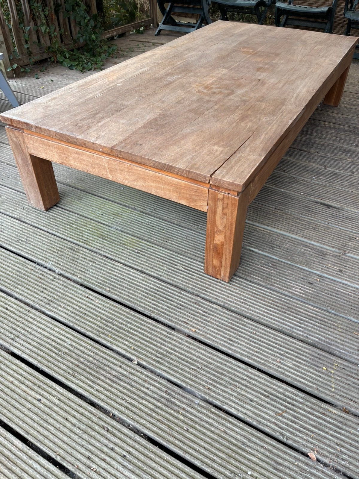 Houten tuintafel, Ophalen, Zo goed als nieuw